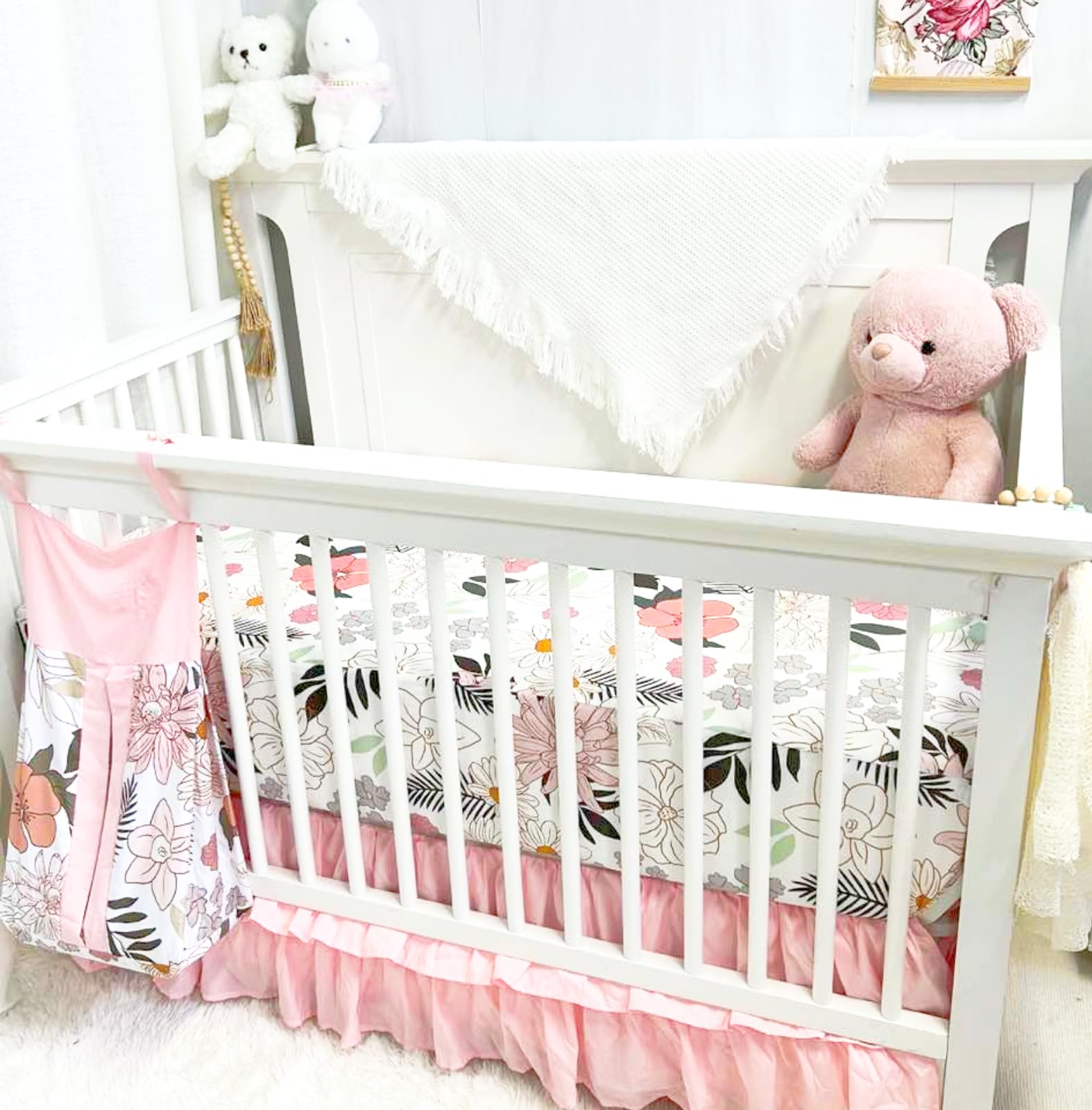 Juego de ropa de cama de 4 piezas para cuna, juego de ropa de cama para bebé niña, falda de cuna con margaritas, edredón de bebé, sábana de cuna y apilador de pañales