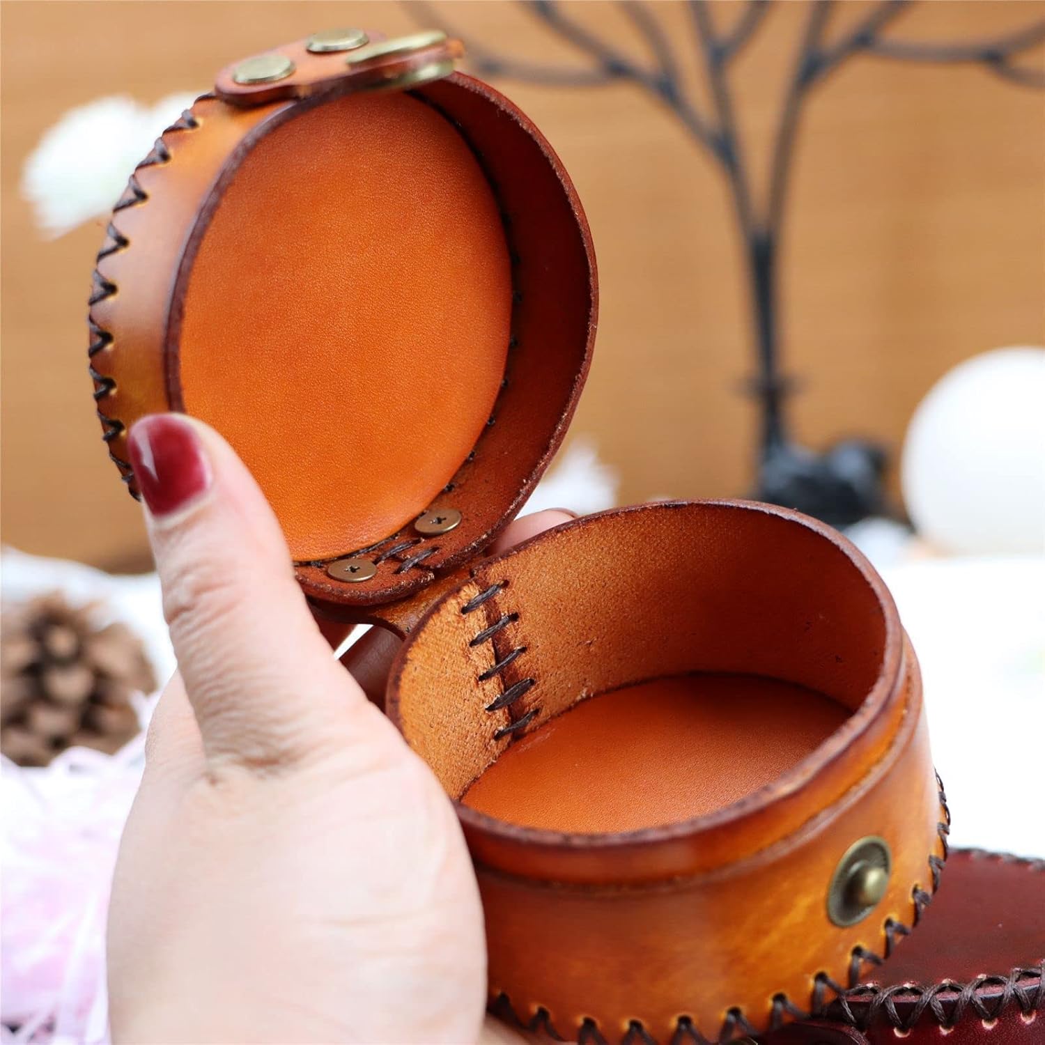 Vegetable Tanned Leather Cowhide Storage Box Suitable For Coin Watch Headphones Jewelry Storage Bucket Gift (Brown)