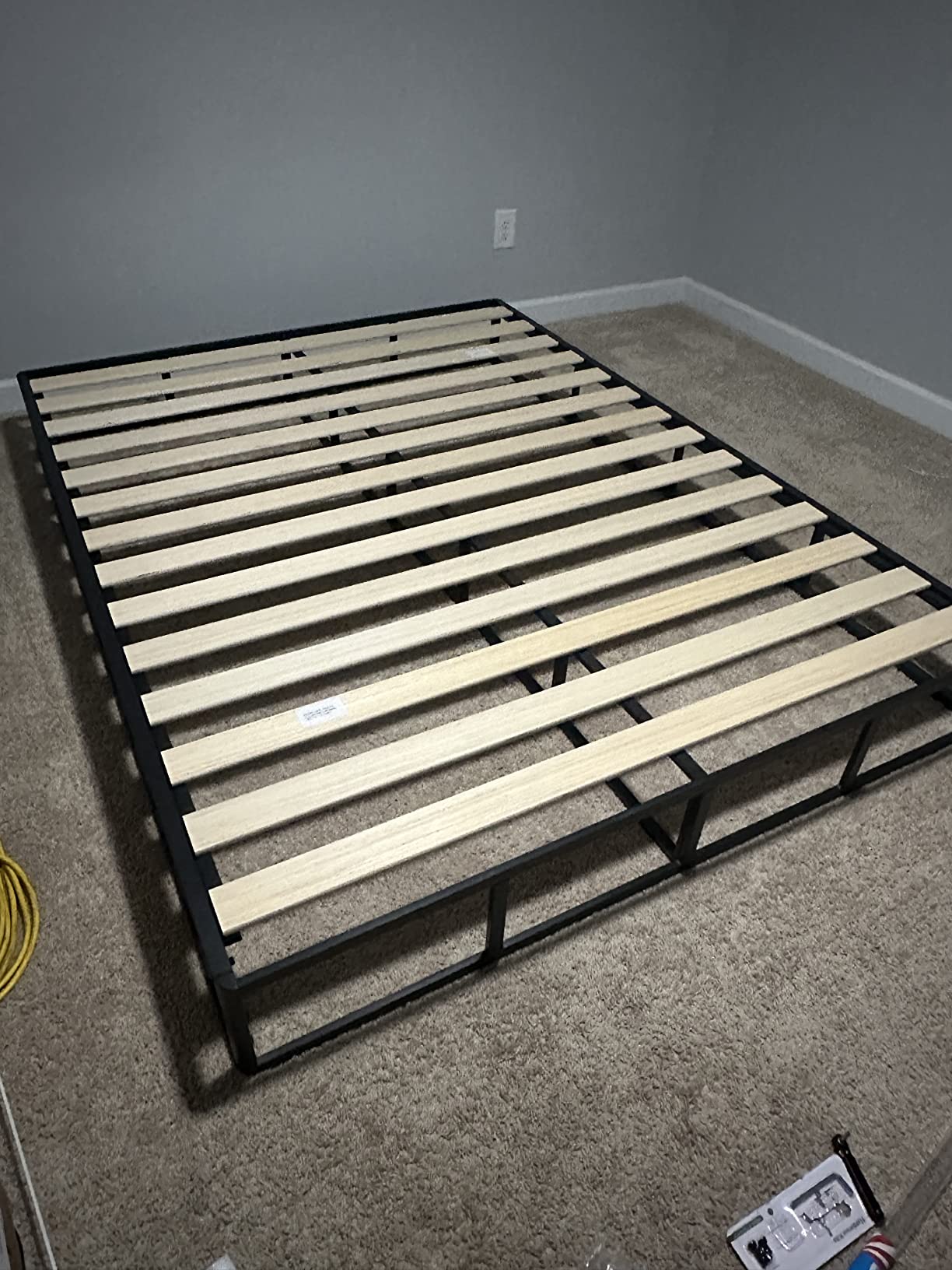 25/mo Finance ZINUS Metal Box Spring with Wood Slats, 9 Inch