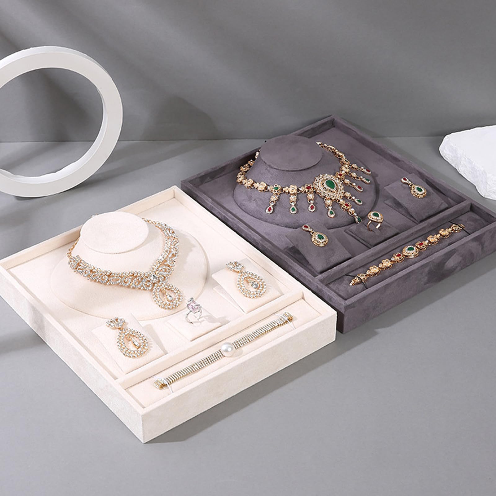 Plateau de présentation de bijoux avec velours Taille, Beige