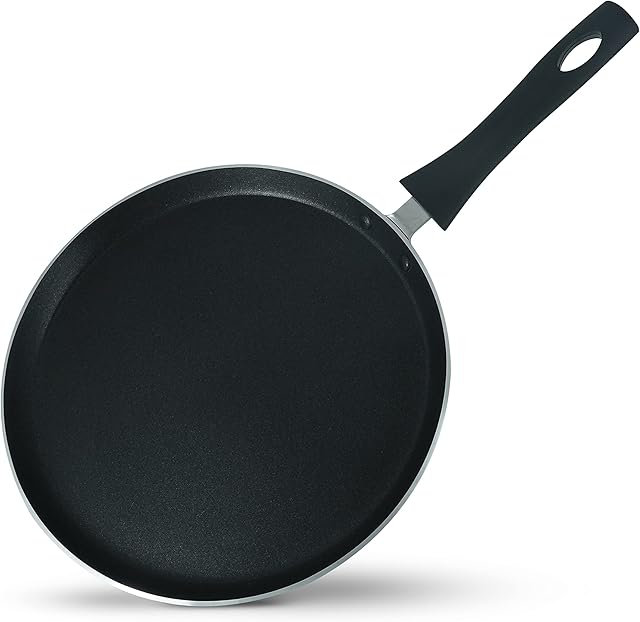 Daifort Nonstick Tawa - Pancake Pan - Aluminum - Crepe Pan - 3 Layer Nonstick Coating - Suitable for Induction Hob, Electric and Gas Hobs- Ideal for Tortilla, Roti, Dosa, Egg Frying - Black (26cm)