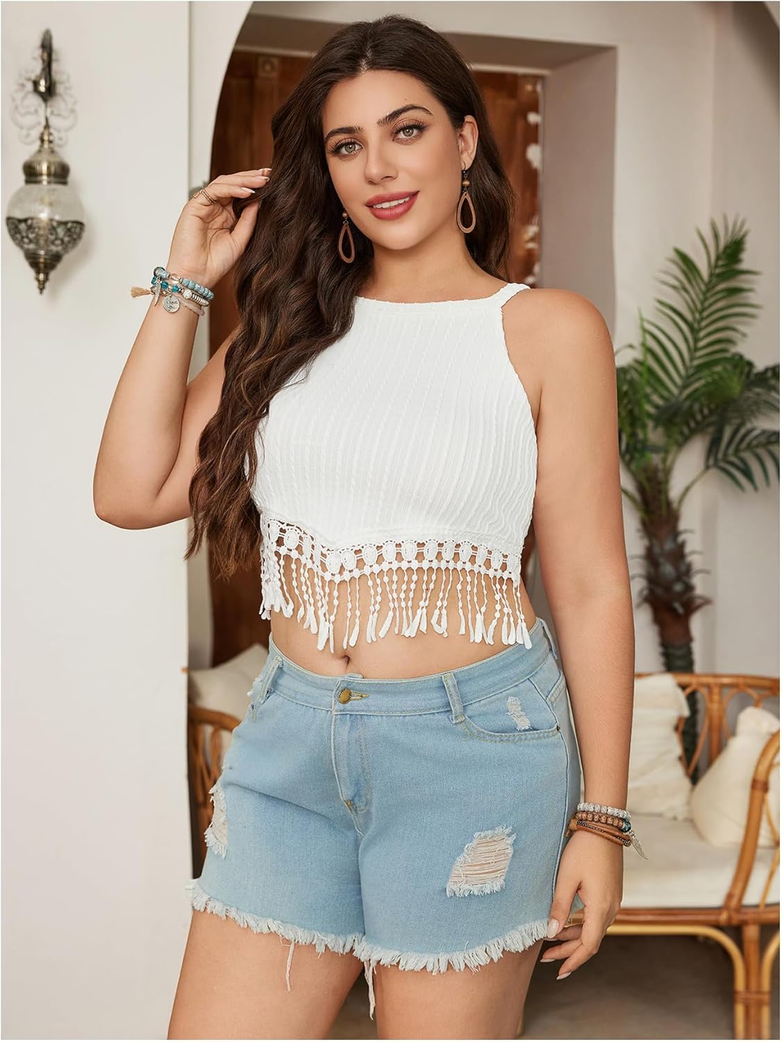 SHENHE Women's Plus Size Fringe Tank Top Halter Neck Boho Tassel Top Asymmetrical Crop Top - Image 3