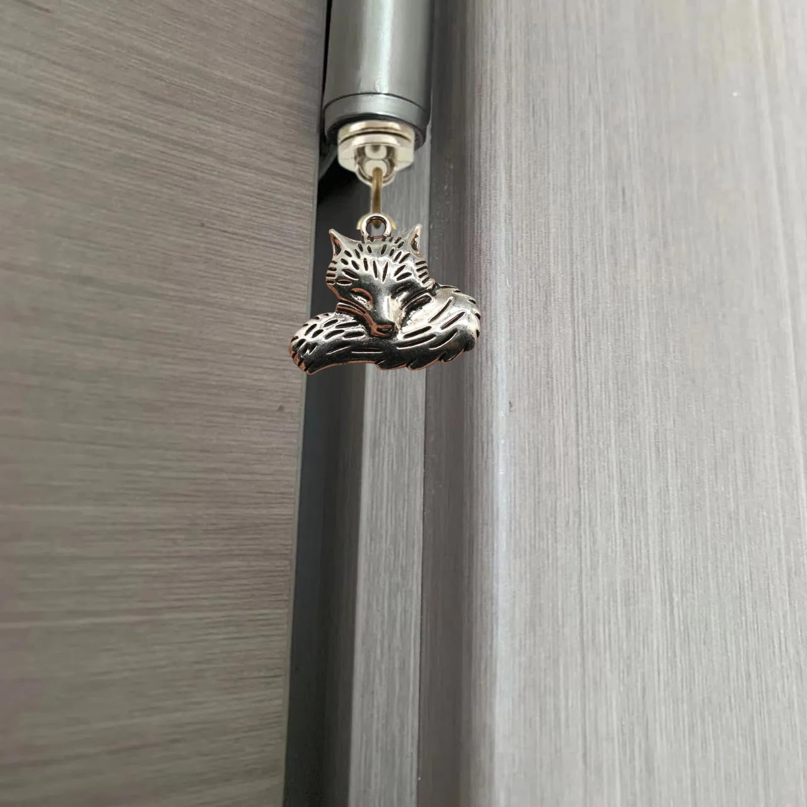 Silver Hinge Head Home Decoration Fox,Magnetic Hinge Dropper Hanging,Magnetic Hinge Head Toppers,Door Hinge Pin Topper