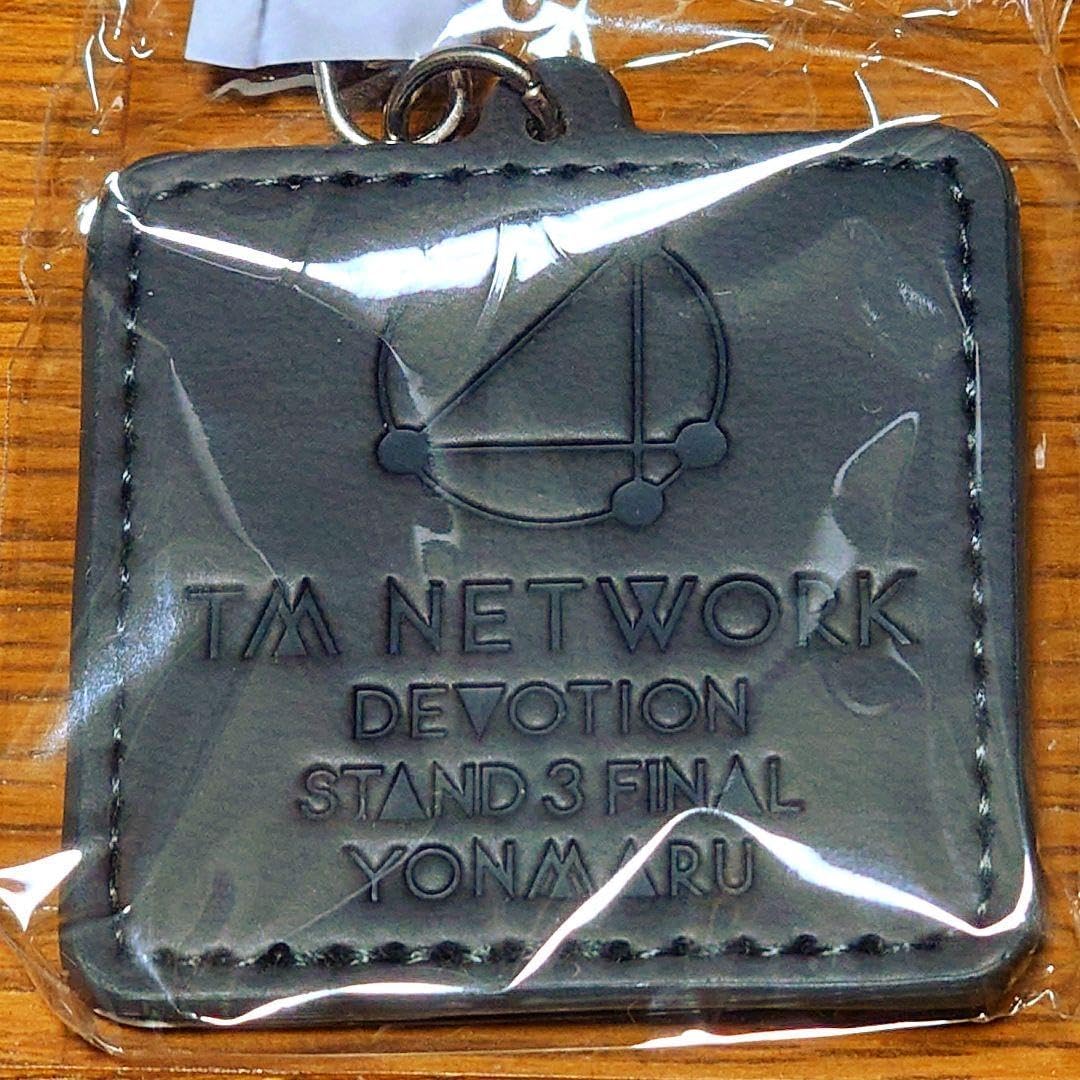 TM NETWORK ツアー会場限定ガチャ キーホルダー O