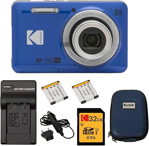 Kodak PIXPRO Friendly Zoom FZ55 - Cámara digital (azul) paquete con funda para cámara, tarjeta de memoria de 32 GB y batería (paquete de 2) con