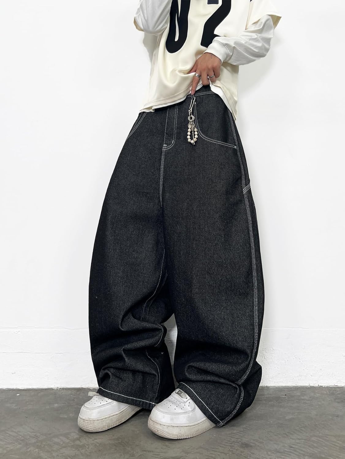 Mens Hip Hop Baggy Jeans with Big and Deep Pockets Wide Leg Skater Jeans Casual Loose Fit Denim Pants Streetwear