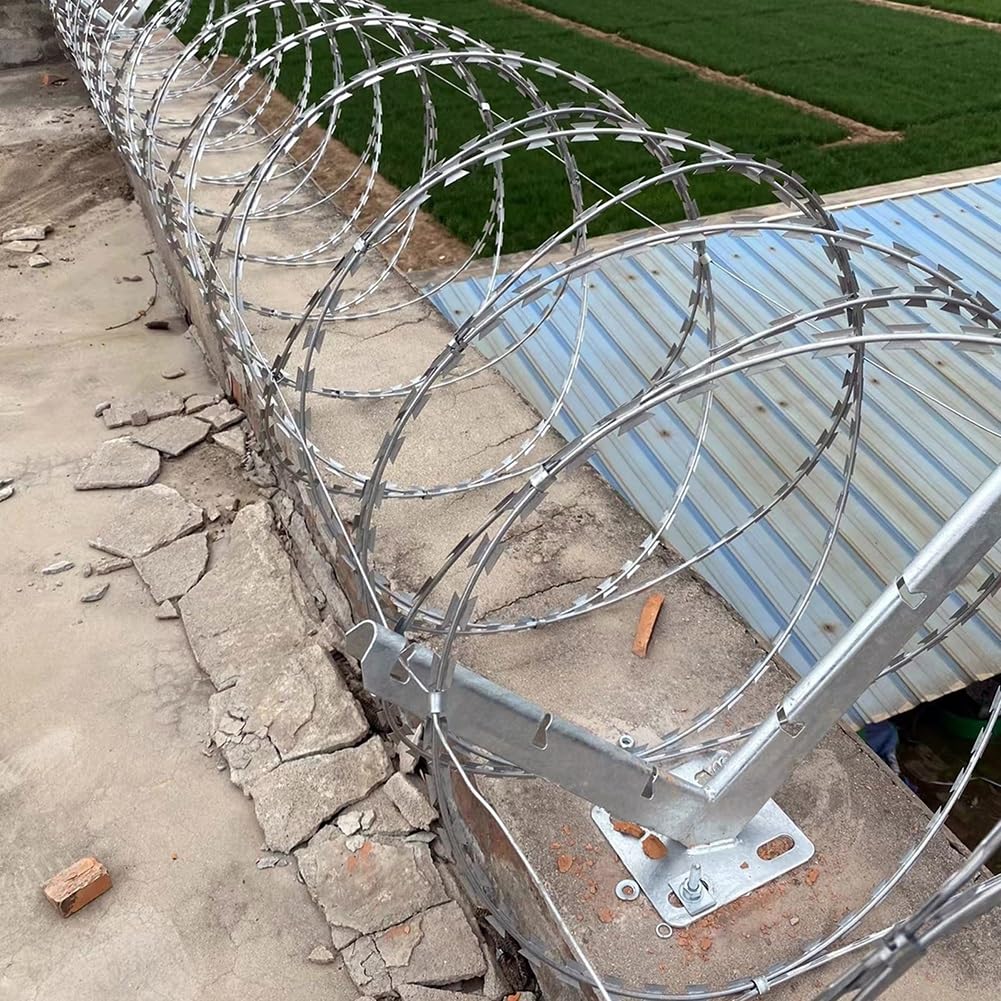 Rotolo di Filo spinato per Recinzione di Sicurezza Esterna, Spirale Elastica, Facile da Piegare (Colore: Argento - 45 cm/Doppia Spirale, Lunghezza: 90 Metri)