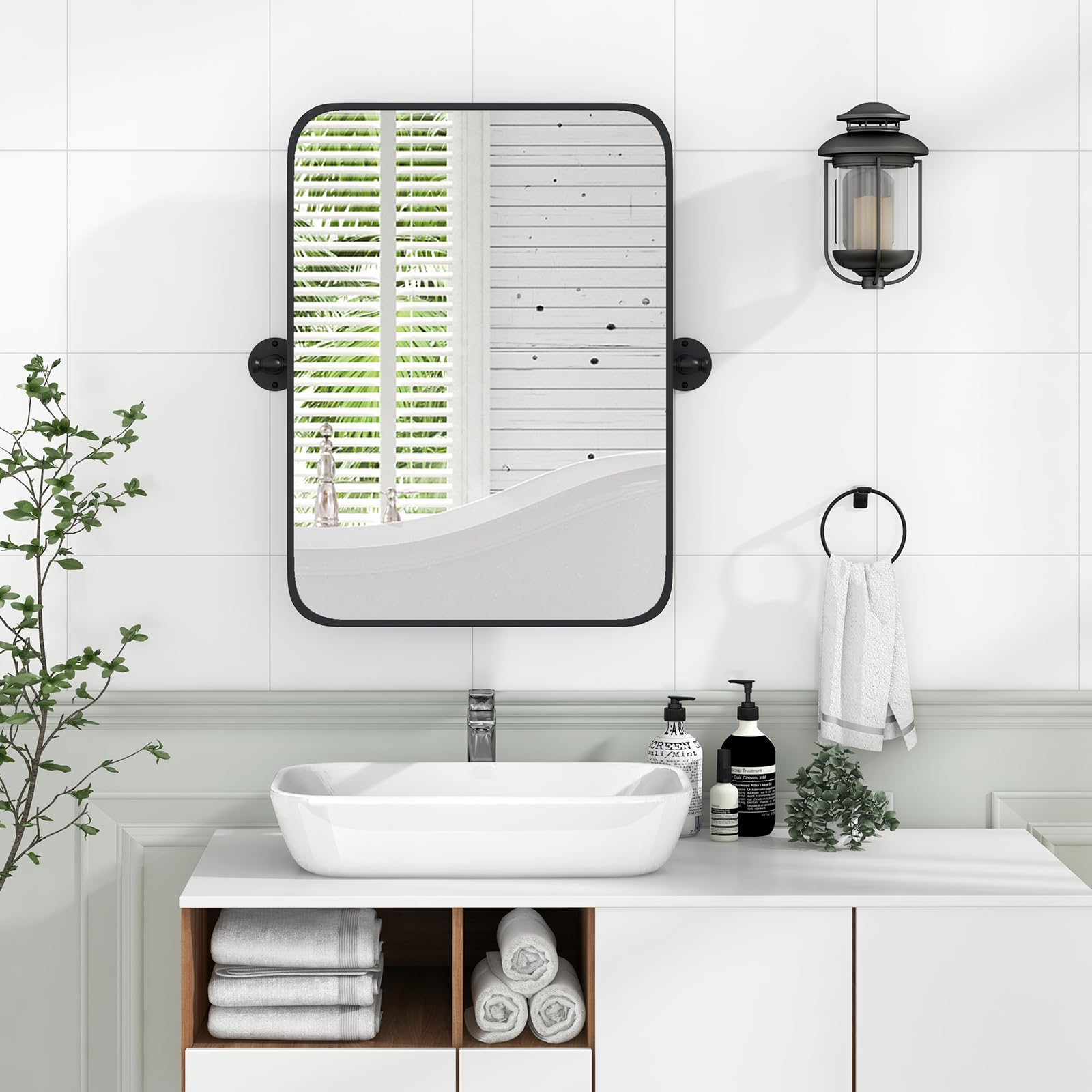 GYMAX Specchio da Bagno con Cornice in Metallo Nero, Specchio Rettangolare da Parete con Angoli Arrotondati e Staffe per Inclinazione, Specchio Decorativo Moderno, Verticale/Orizzontale