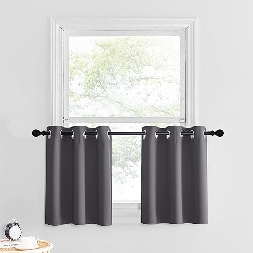 Miniatura 50 de NICETOWN Cortinas Opacas para Ventana de Guardería - Tratamiento de Ventana con Parte Superior de Ojales, Paneles de Cortinas Opacas (Verde Biscotti