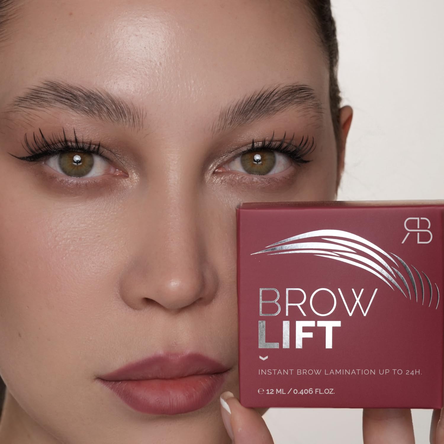 RB RENATA BEAUTY Brow Lift – Cera Trasparente per Sopracciglia (Gel Fissante) Effetto Laminazione – Tenuta Forte 24 ore, Asciugatura Trasparente – Senza Residui Bianchi – Scovolino Incluso – 12 ml