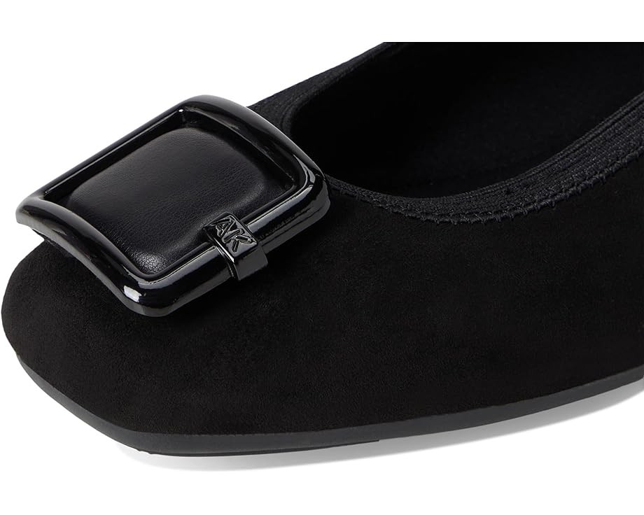 Anne Klein Umari - Right View