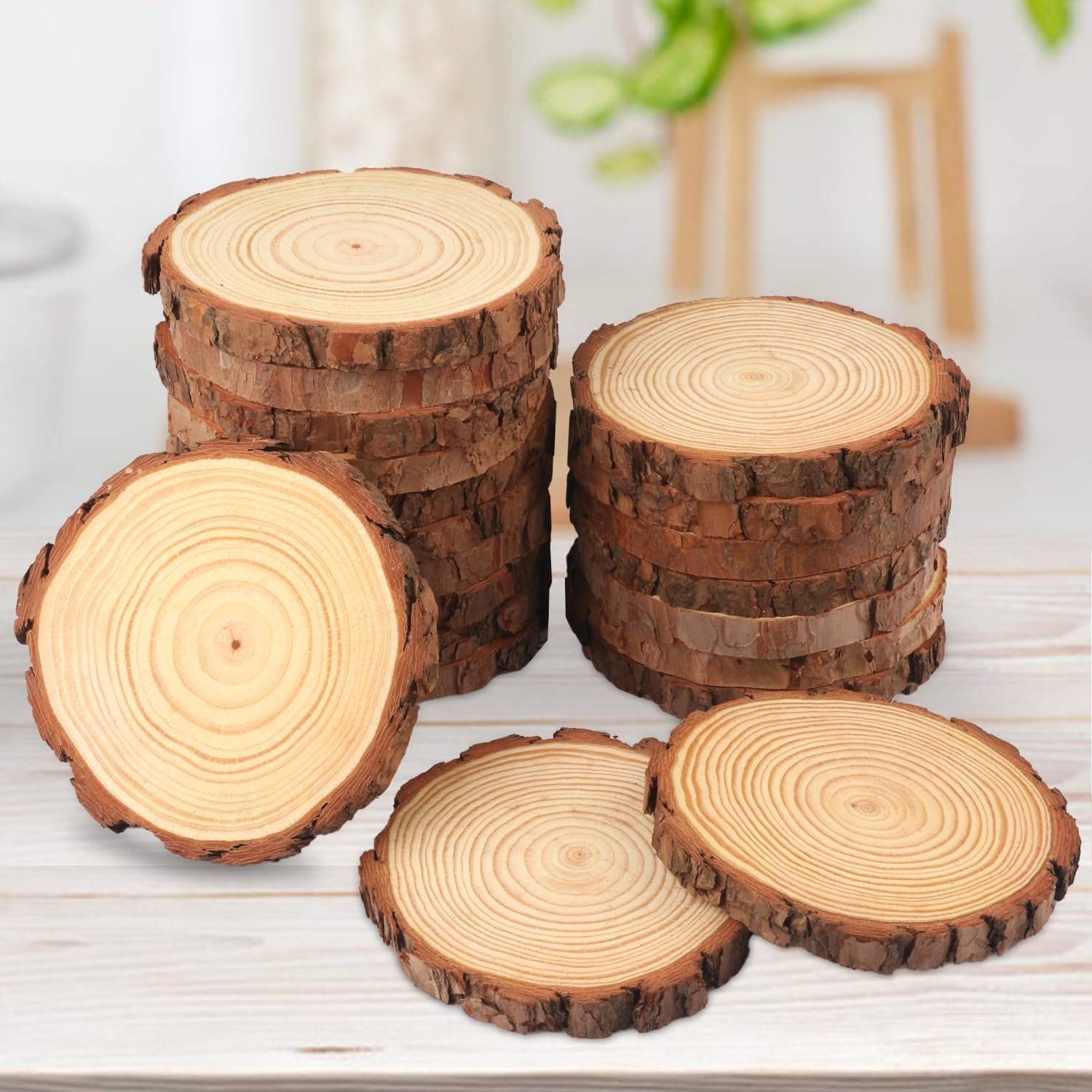 30 fette di legno naturale da 12,9 a 14,9 cm, cerchi in legno di pino non finito con corteccia per sottobicchieri, artigianato fai da te, ornamenti natalizi rustici per matrimoni e centrotavola, di