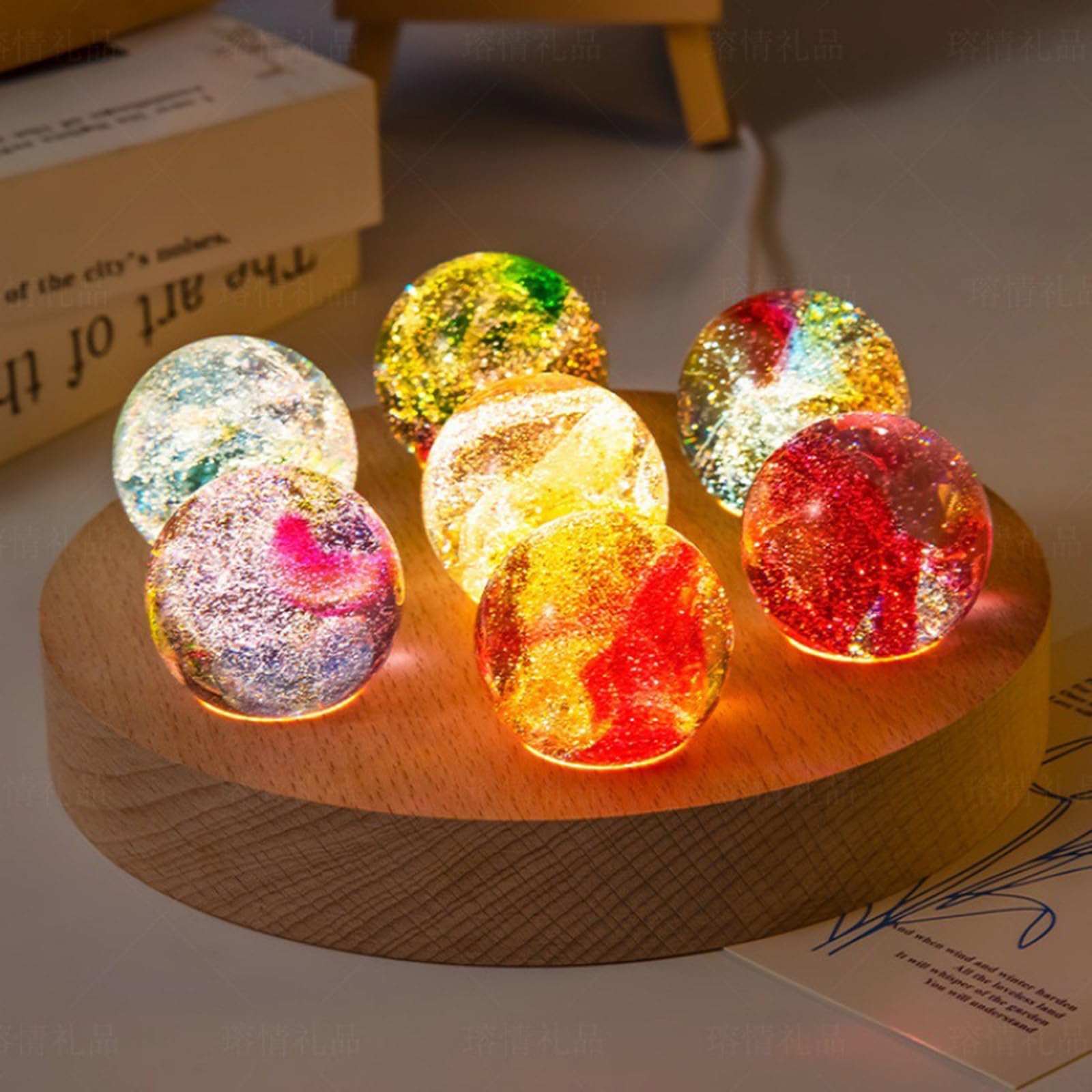 Lampka nocna świecąca kryształowa kula 7 kolorowa szklana kryształowa kula z lampą LED drewniany stojak do dekoracji przestrzeni salonu domowego(7 disc bases)