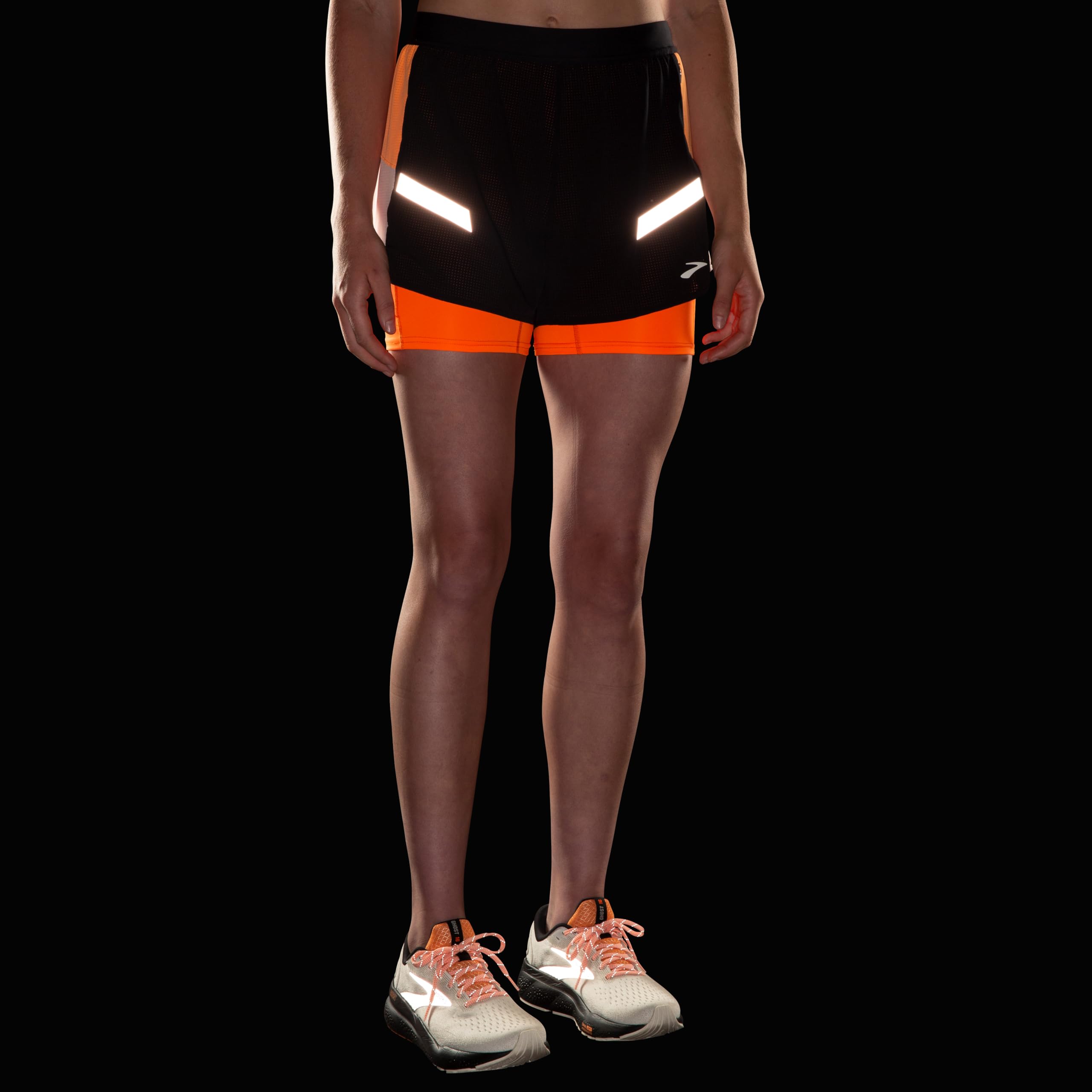 Brooks Run Visible 4" 2in1 Short 2.0 - Shorty Kobiety