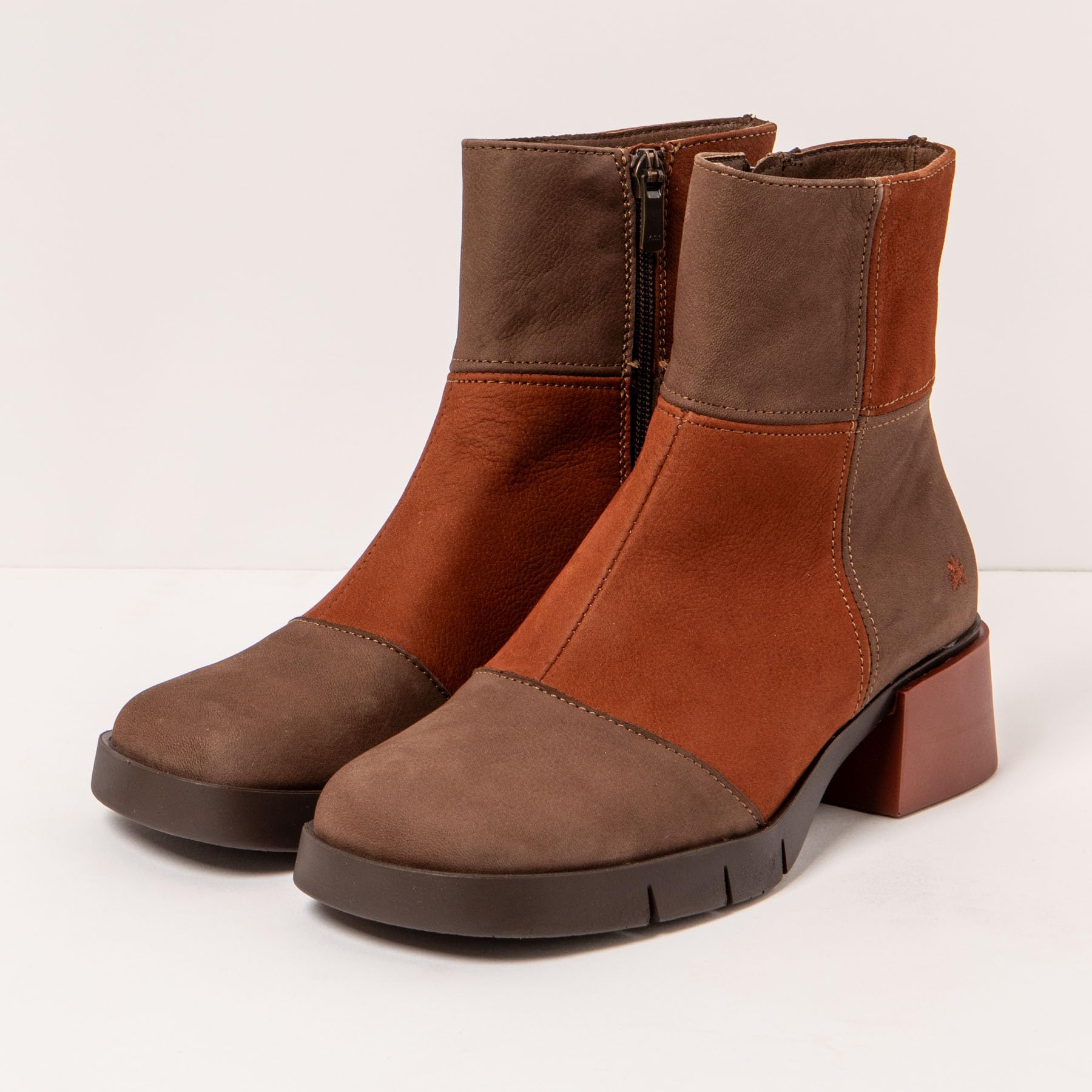 Art 1285 Varsovia, Stivaletti Bassi con Lacci Donna