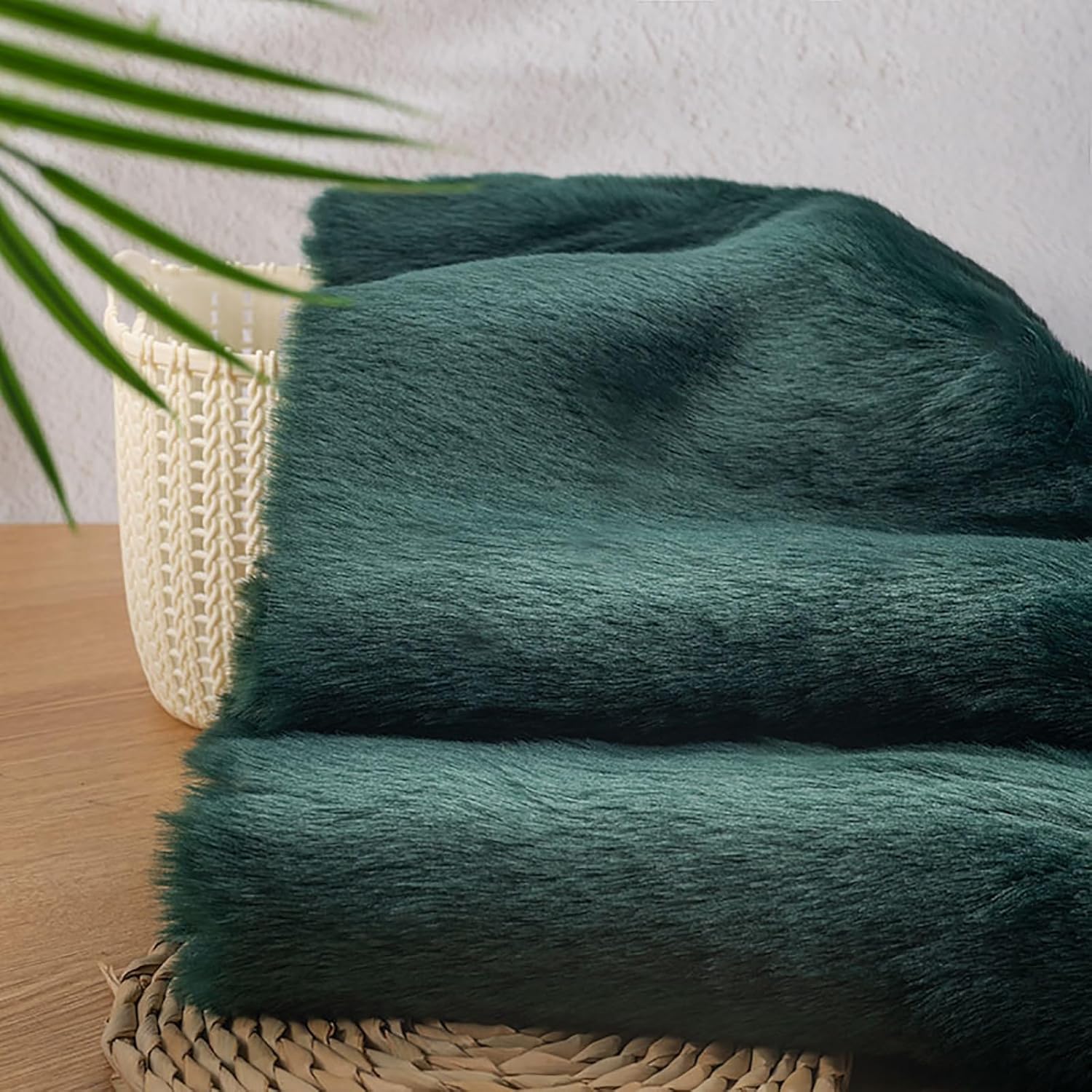 Super Soft Faux Fur Fabric Fluffy Furry Plush Material Short Pile 2cm for Craft Supply Wedding Party Christmas Decoration Cosplay Apparel(6 Dark Green)
