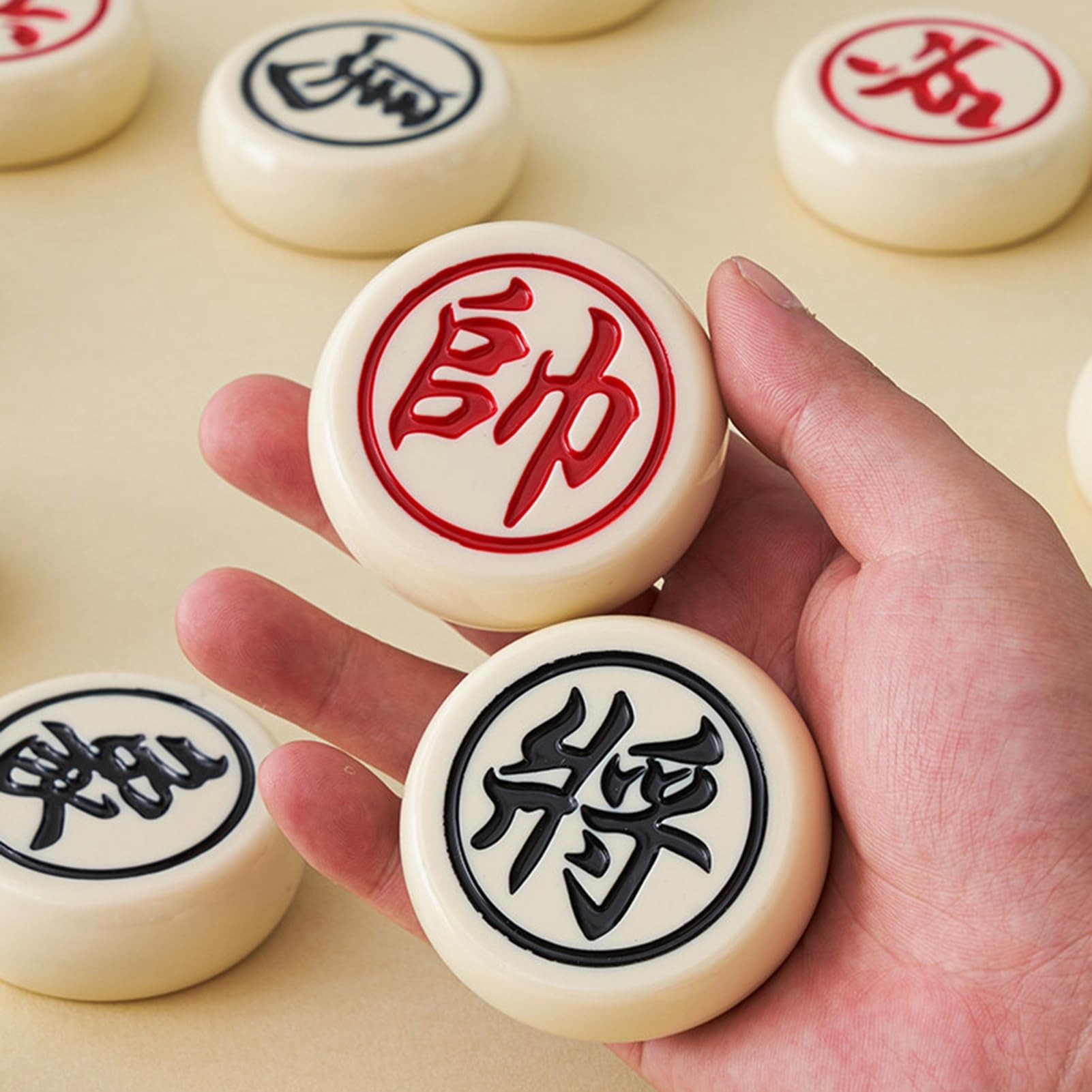 Jeu d'échecs Chinois Xiangqi, Jeu de société avec pièces d'échecs en mélamine, Jeu d'échecs de Voyage Portable, Comprenant Un échiquier en Cuir(3.8cm/1.5in)