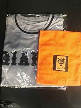 巨人グッズ　ユニホーム　タオル　スカーフ Amazon.co.jp: 限定 8 8配布 復刻ユニホーム Tシャツ&オレンジ