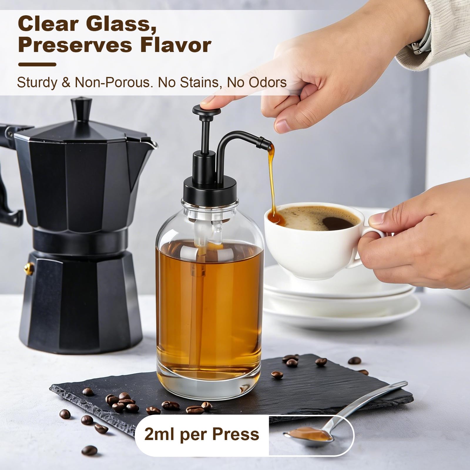 VINATO Set di 2 Dispensatore Olio e Aceto con Vassoio in Bambù,500 ml Dispenser per Sciroppi,Bottiglia di Sciroppo in Vetro con 36 Etichette con Pompa per Cucina,Caffè Bar