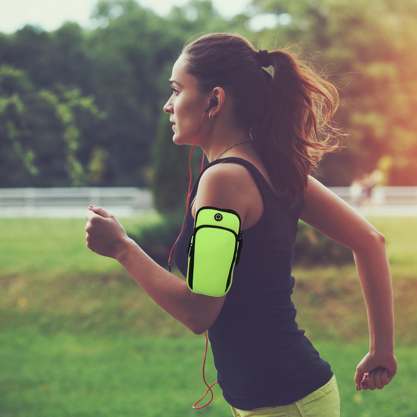 Distance Jogging Hand Band Mobile Phone Holder While Running