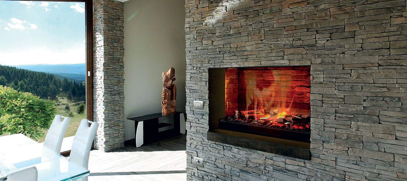 Rivestimento Pietre D'Arredo realizzato con elementi di finitura in vera pietra ricostruita. Sakar Grigio Chiaro. Dimensione cm. 20/30/50x10 H. Unità di vendita scatola da 0,50 metri quadrati.