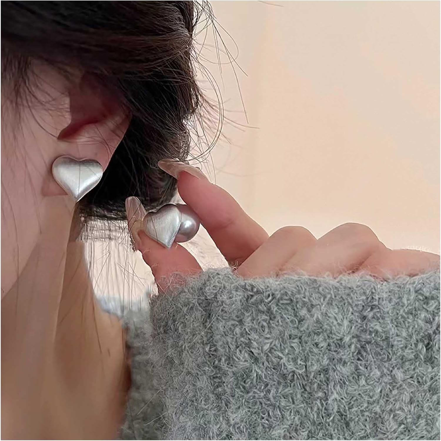 Boho Heart Ear Jacket Earrings Pearl Bead Stud Earrings Silver Heart Studs Eartings Double Sided Studs Earrings Jewelry for Women - Image 2