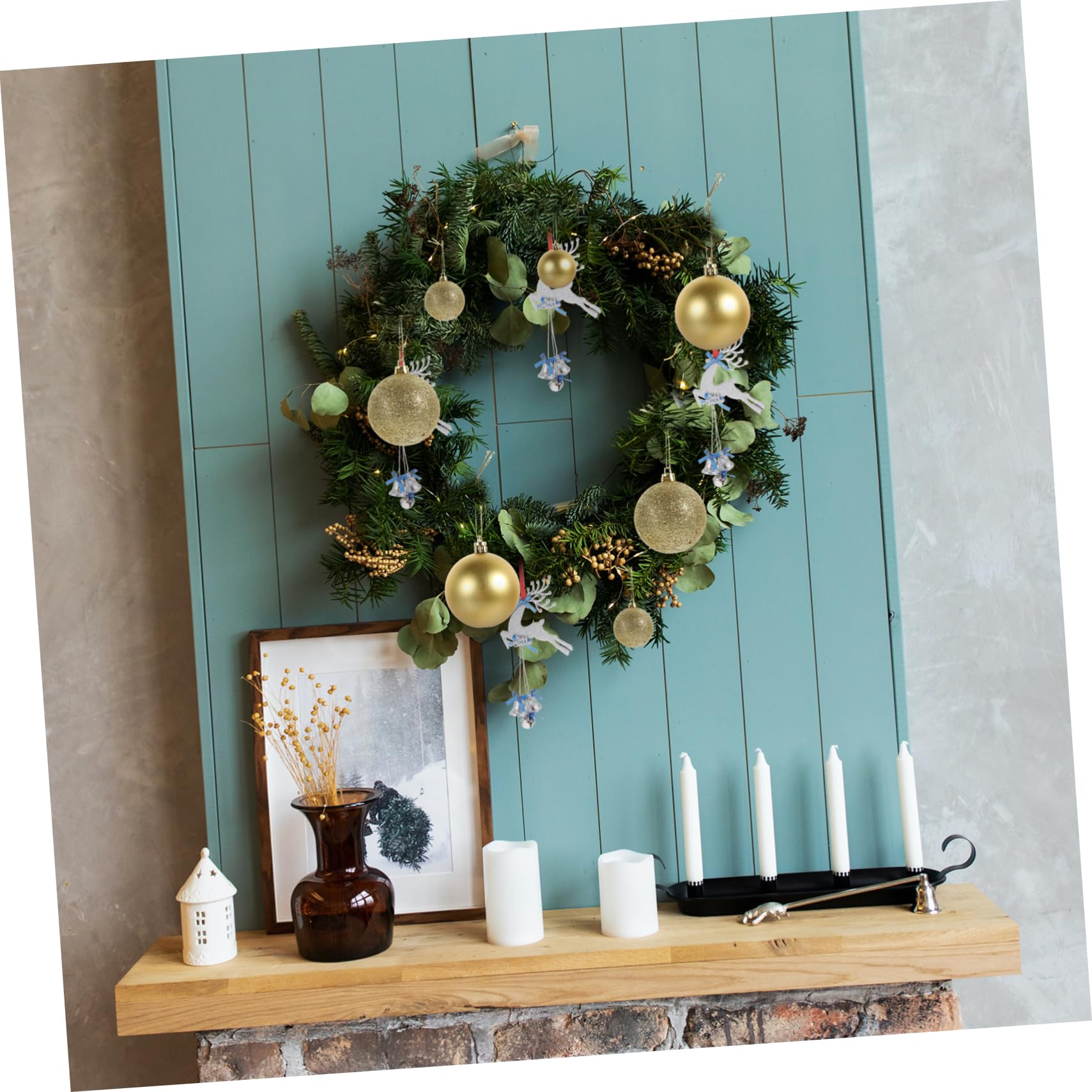 Ipetboom Caja 100 Bolas Doradas de Plástico para Árbol de Navidad, Adornos Colgantes Creativos Ideales para Ambientación del Hogar y Escenas Festivas