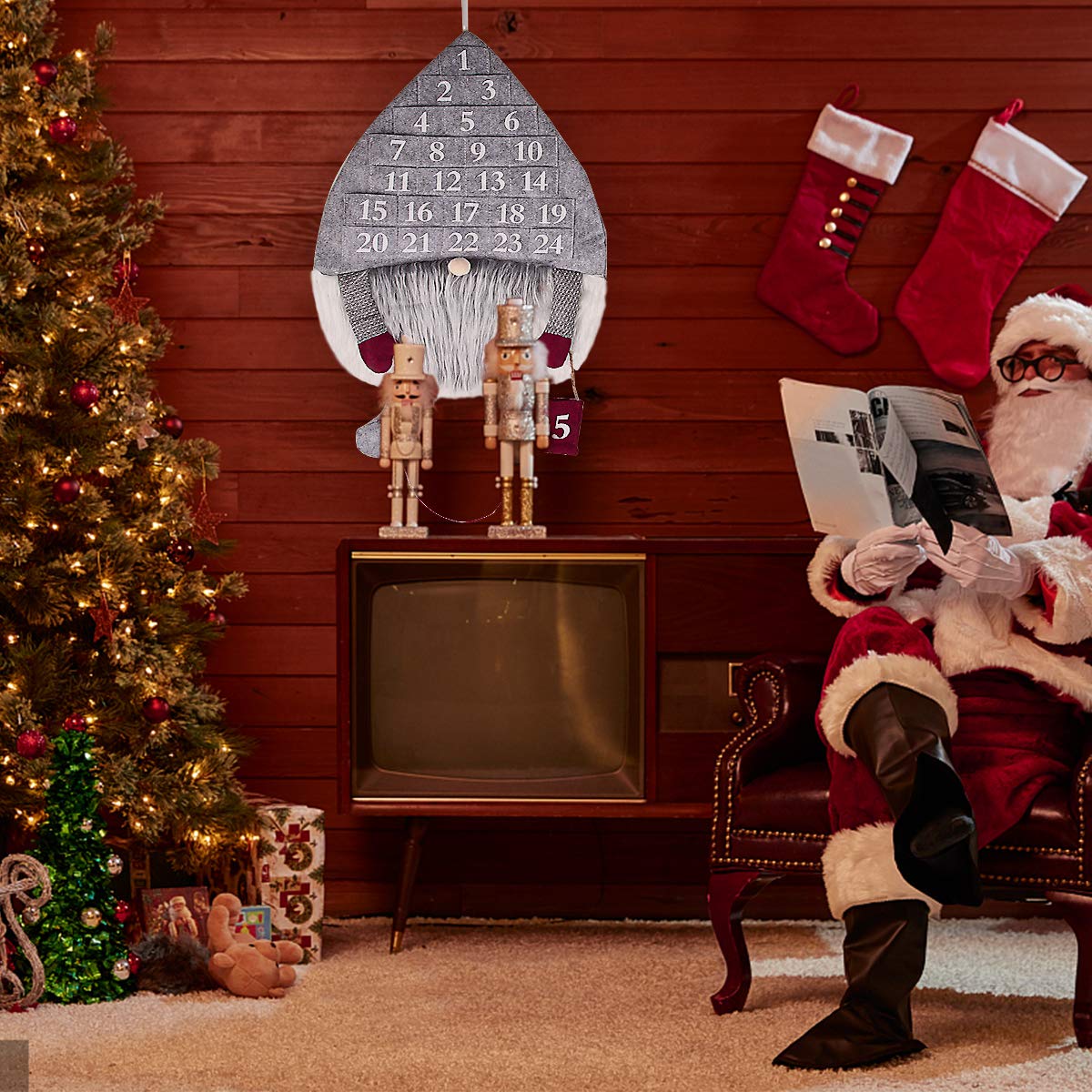 Calendario Dell'Avvento del Tessuto, Calendario Avvento Stoffa, Calendario di Natale, Calendario Peluche per Vecchio Nella Foresta, 24 Taschini, Regali di Natale, Decorazioni per la Casa,64*39cmgrigio