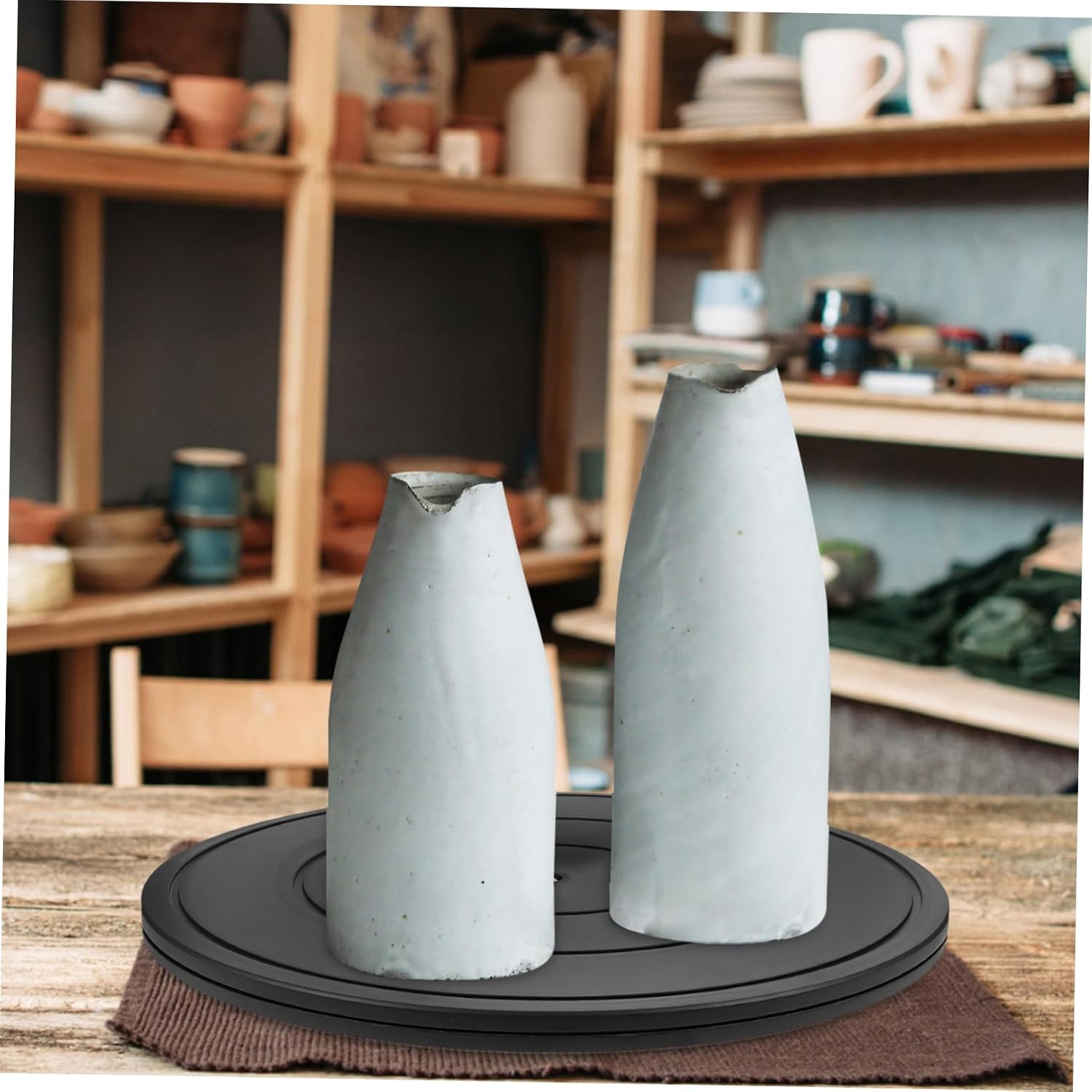 HEALSOPTHY Plastic Turntable for Clay Sculpting Rotating Pottery Platform Manual Craft Stand for Pottery Painting and Displaying Durable and Versatile Art Tool