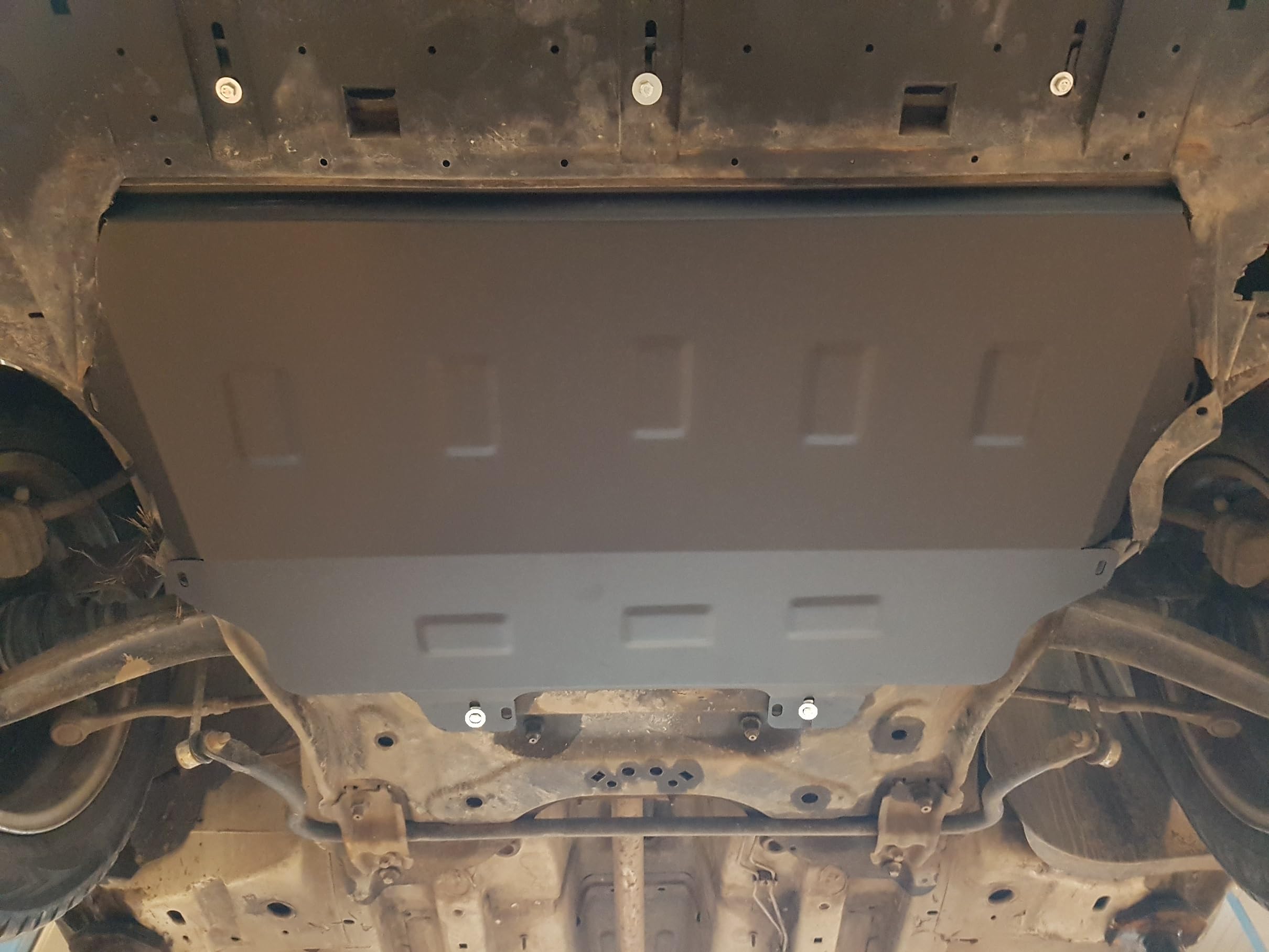 Protección metálica bajo el motor compatible con la marca Peugeot Rcz - (2009-2015)