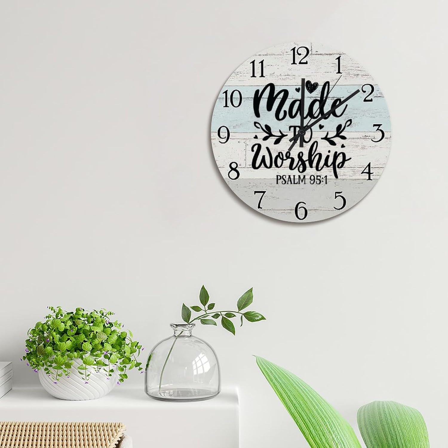 Made to Worship Wall Clock Christian Jesus Quote Round Decorative Clocks Battery Operated 15 Inch Non-Ticking Bible Verse Home Decor Wall Decor for Living Room Kitchen Bedroom Office
