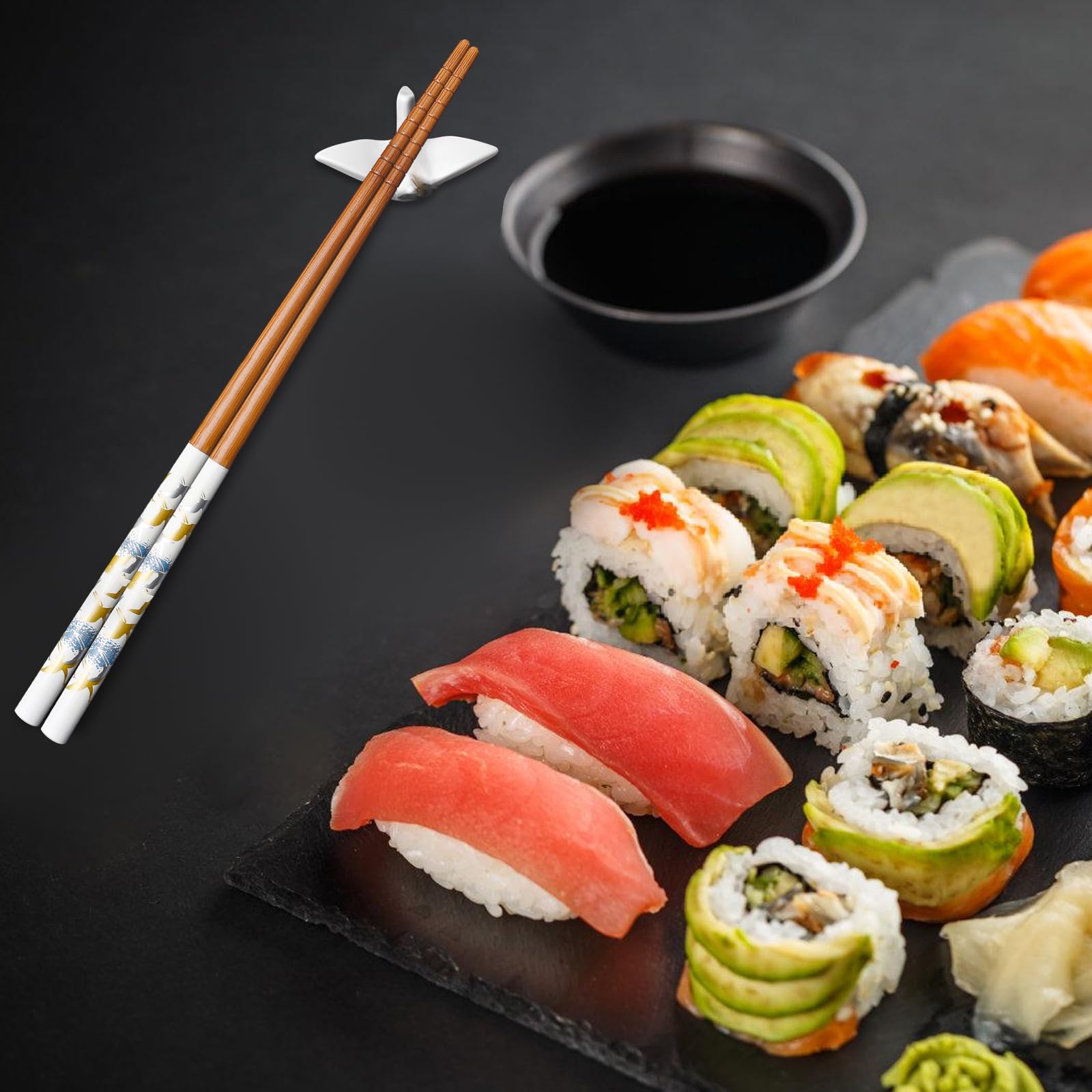 BAIFULAI 2 paia di bacchette per sushi, bastoncini in legno con supporto per gru in ceramica, sostenibili Chopsticks giapponese, cinese, coreano, taiwanese, regalo giapponese