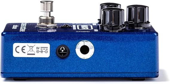 MXR M288 Bass Octave Deluxe Effects Pedal Bundle with 4 MXR Right Angle Patch Cables