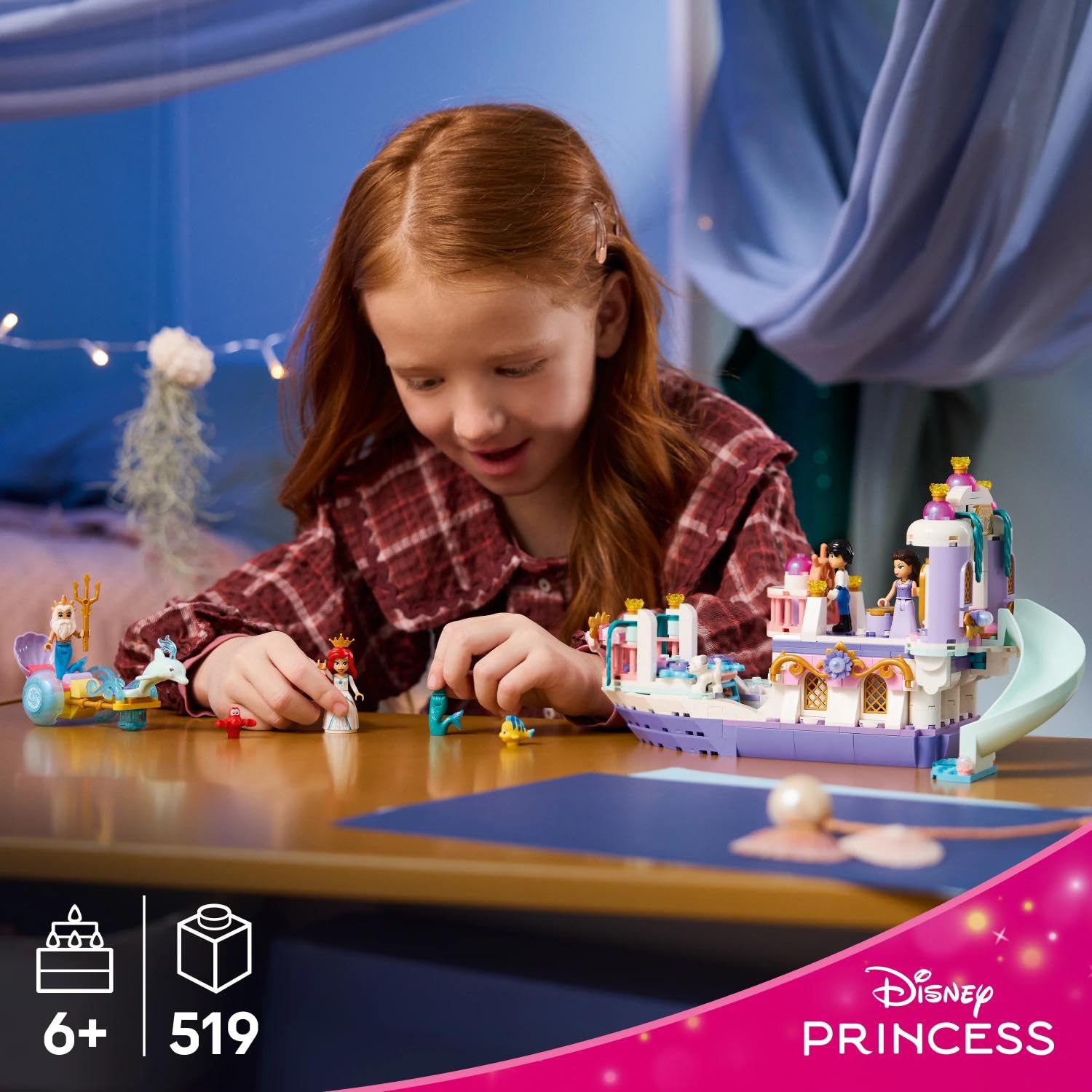 LEGO | Princesas Disney Barco de la Boda Real de Ariel – Juguete de La Sirenita con 7 Figuras Inc. Ariel y Sebastián – Decoración del Dormitorio – Regalo para Niñas de 6+ Años y Fans – 43299