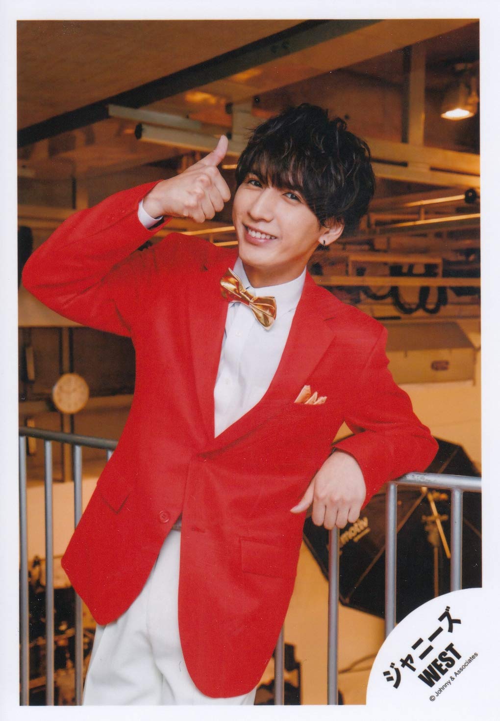 Amazon.co.jp: ジャニーズWEST 公式生写真 （藤井流星）WA00426