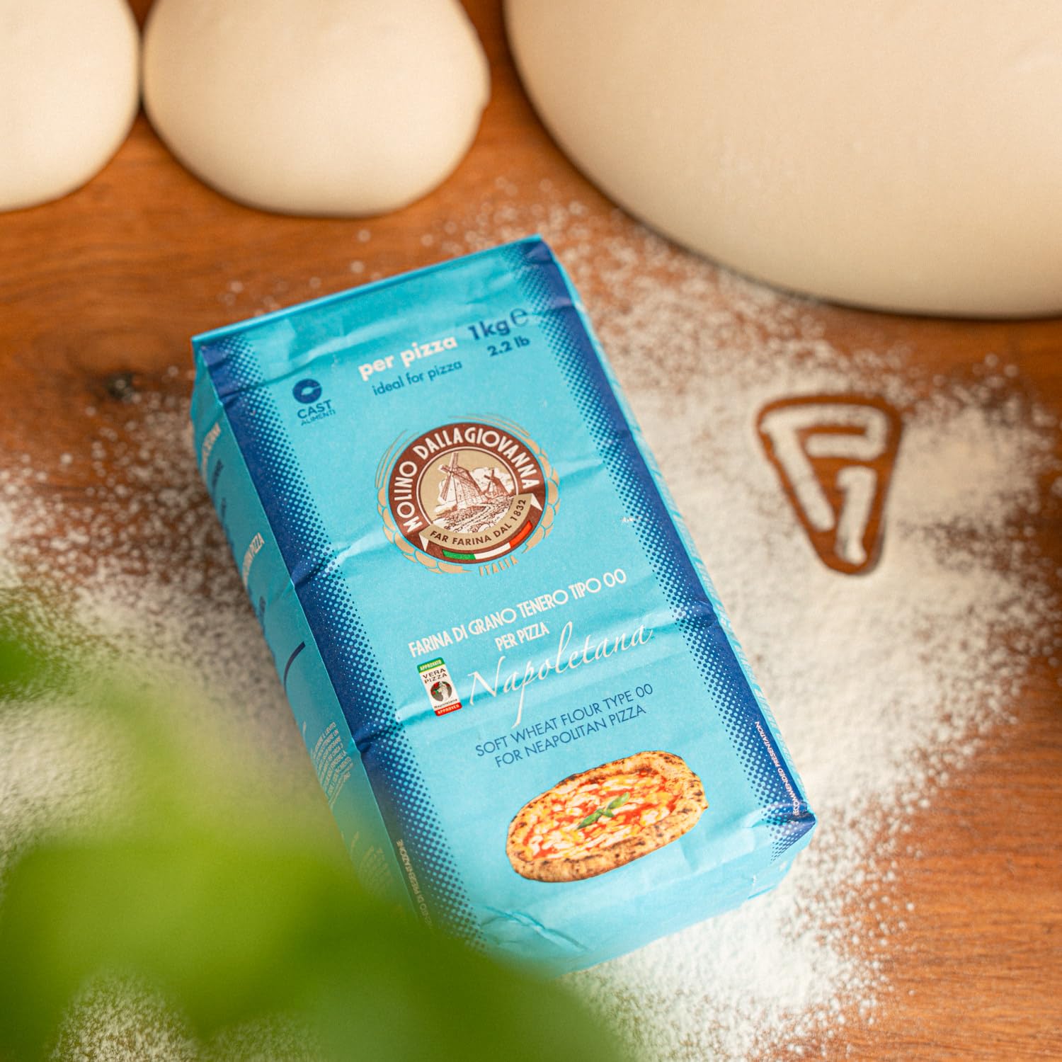 FUMOSA Pizza-Starterkit inkl. Rezeptheft, Pizzamehl, Trockenhefe, San Marzano Tomaten DOP (8-tlg.) | Pizzakit | Pizzaset | Pizza-Bundle