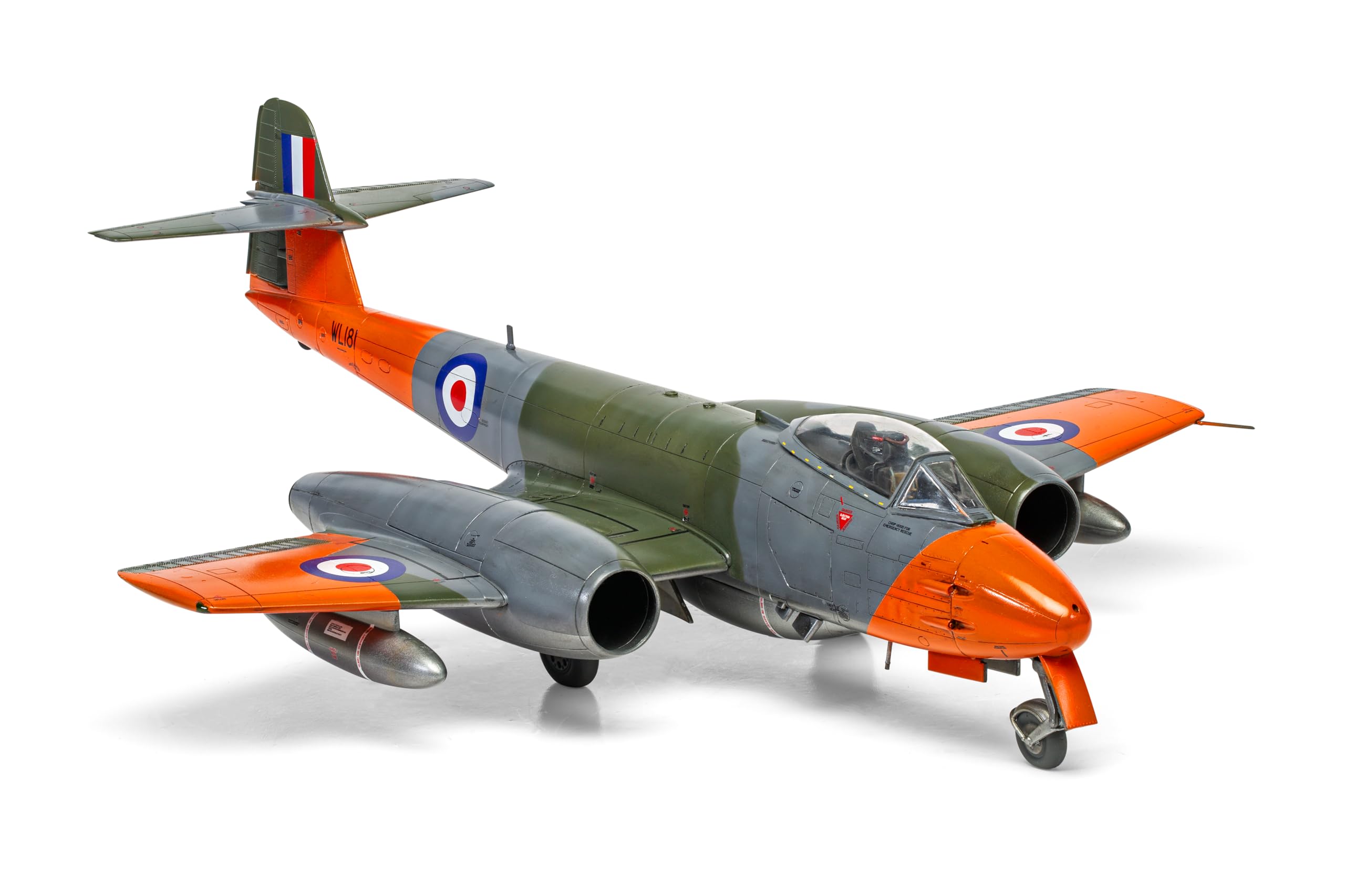 エアフィックス 1/48 グロスター ミーティア F.8 プラモデル 新品未開封 Amazon | エアフィックス 1/48 グロスター ミーティア F.8 プラモデル