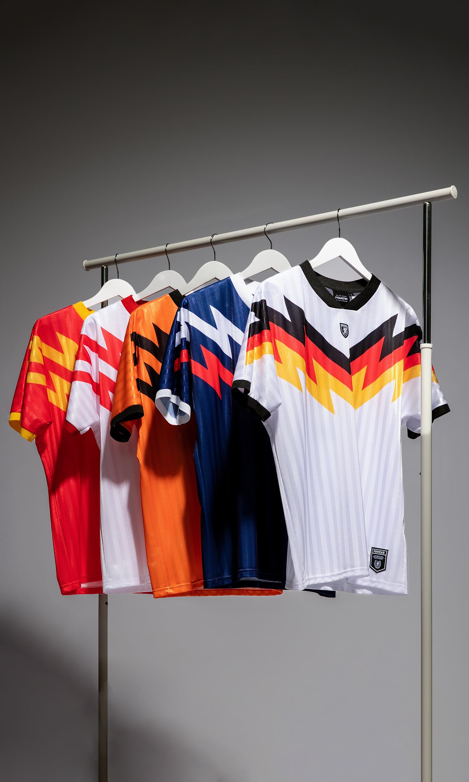 PGWEAR Fußball Trikot – Herren Trikot im Deutschland-Stil mit Rückennummer 12 – Limitierte Edition – Made in Europe