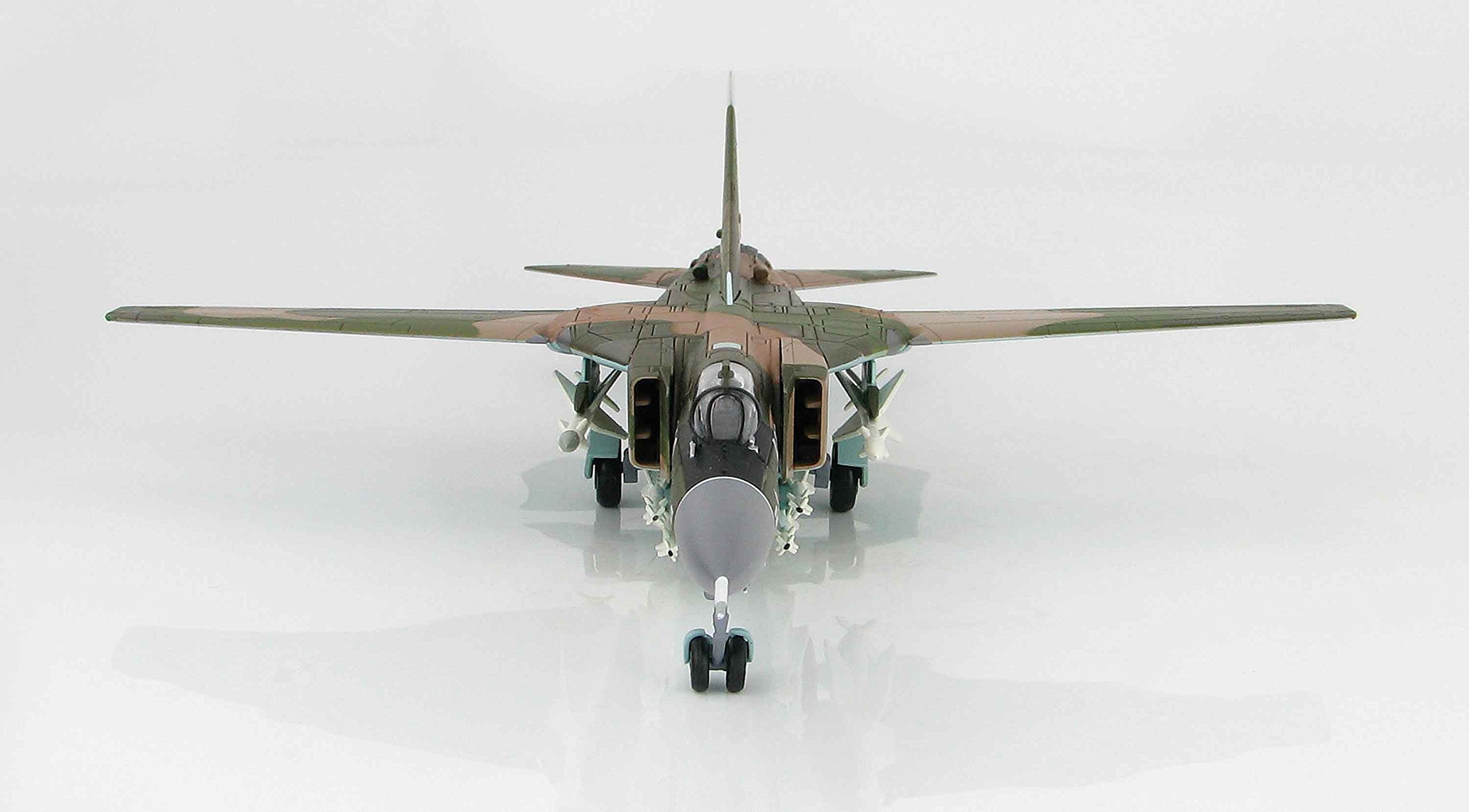 Amazon.co.jp: ホビーマスター 1/72 MiG-23MF フロッガー ポーランド