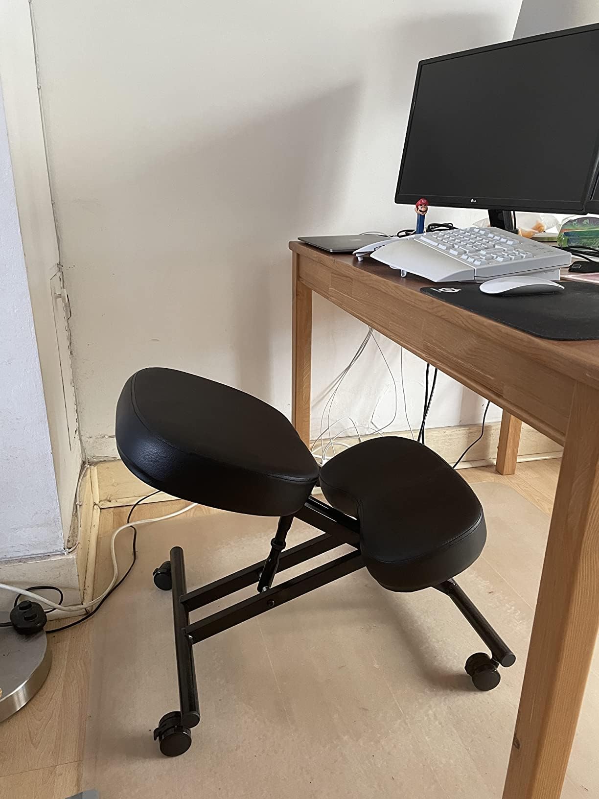 Himimi sillas ergonomicas de rodill | Piel sintética | Almohadillas Gruesas y cómodas | Ruedas con Freno| Taburete Ajustable para el hogar y la Oficina