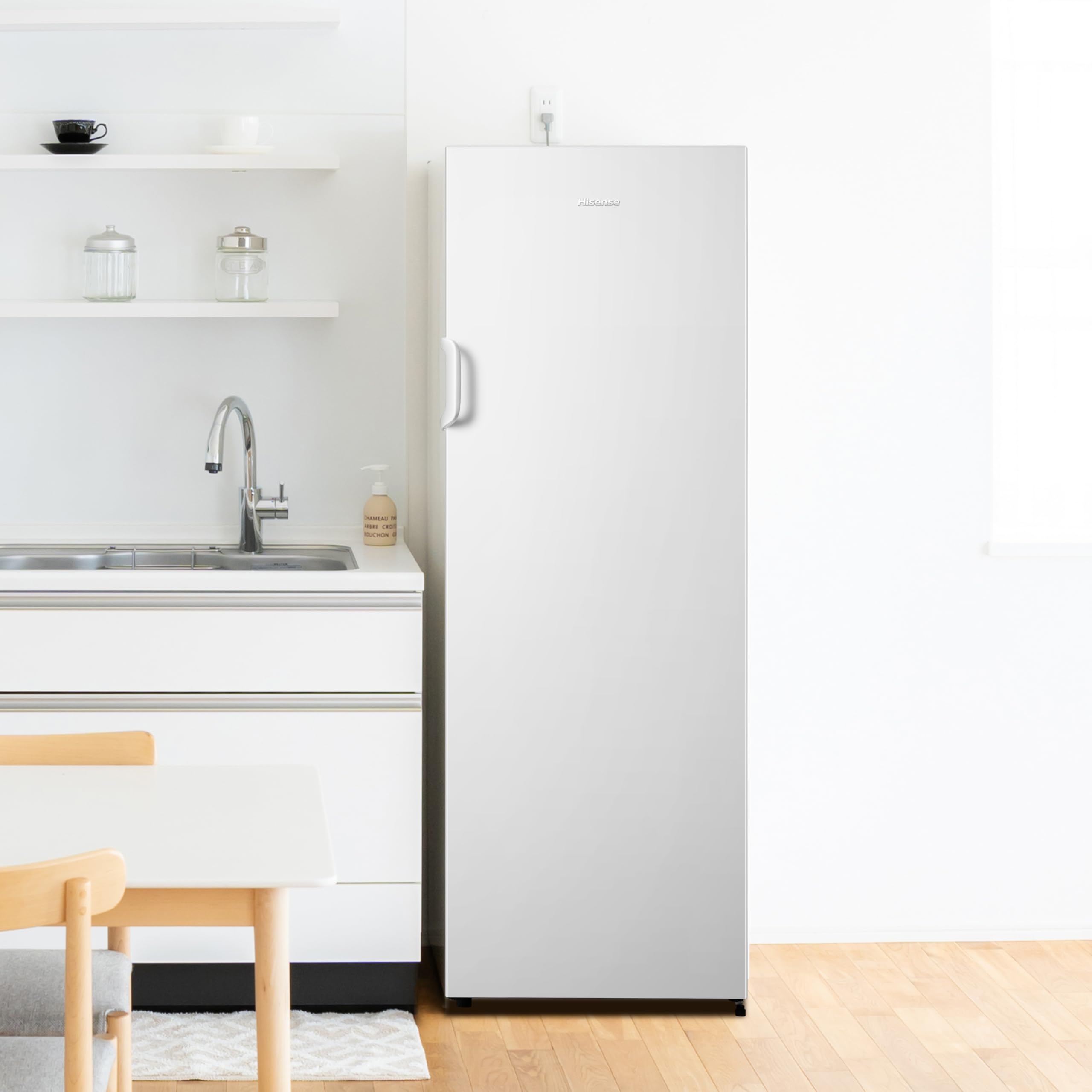 Hisense FV245N4AW2 Freezer Verticale, Total No Frost, 194 L, Bianco, Porte reversibili