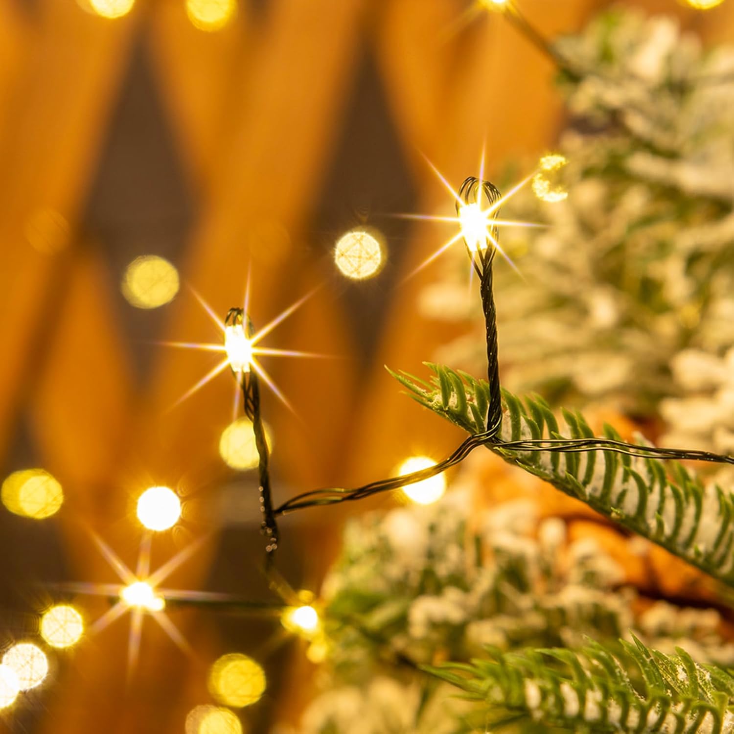 Firecracker Fairy Lights,100FT 1000Leds Waterproof Twinkle Lights Plug in,8 Modes Remote String Light for Indoor Outdoor Christmas Wedding Birthday Patio Garden Decor,Green Wire,Warm White