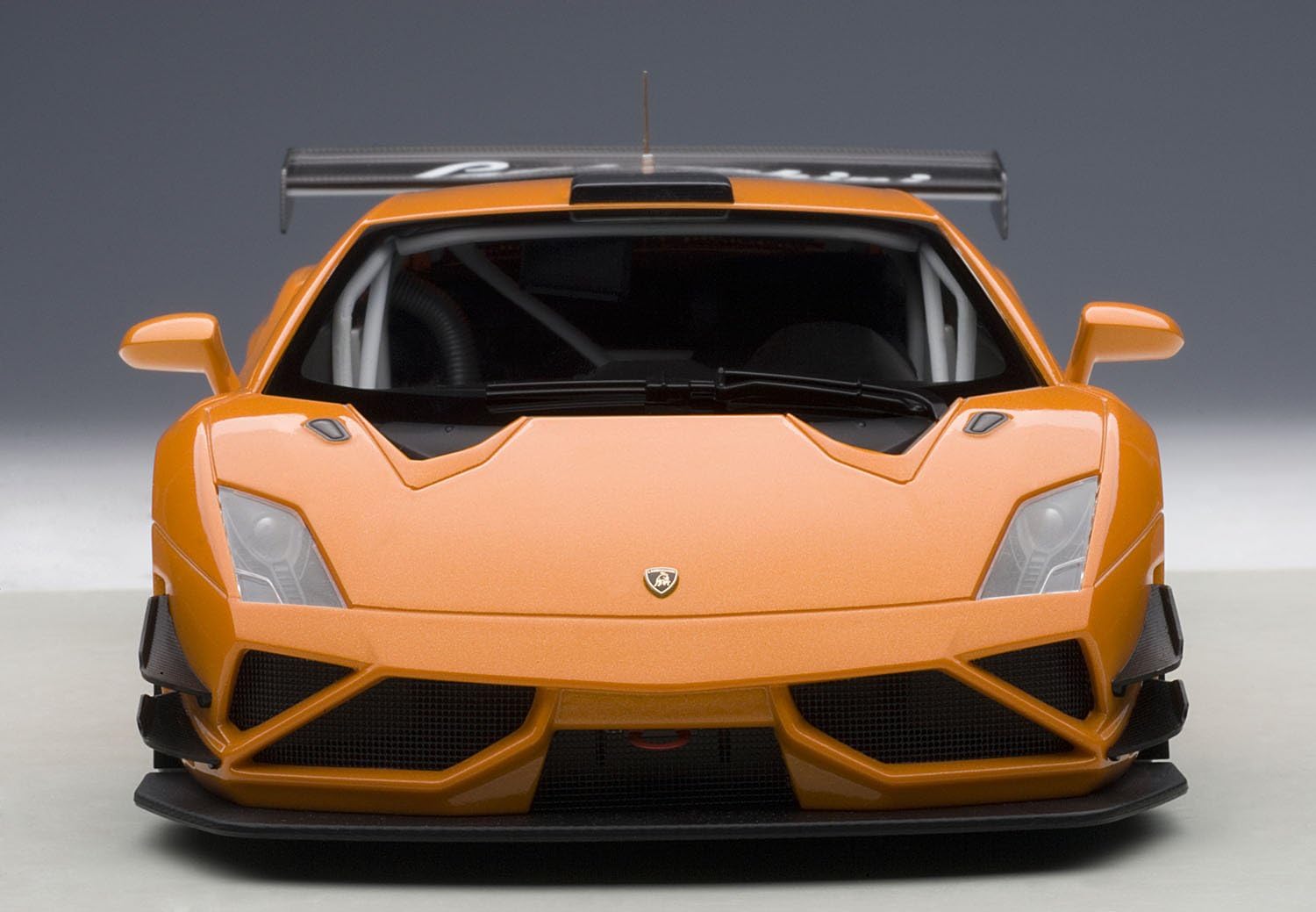 Get Cheap Price AUTOart Lamborghini Gallardo Gt3 Fl2 81357 – 2013 – Scale 1: 18 Metal Orange