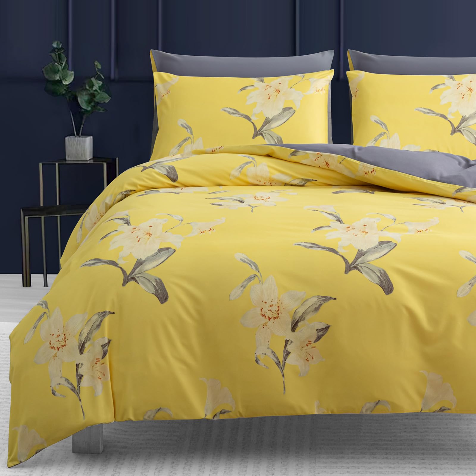 Pamposh 4 Pcs King Size Duvet Cover Sets with Matching White King Size Fitted Sheets 40 cm Extra Deep Pocket - Premium Microfibre Reversible Quilt Cover Bedding Set For All Seasons โ image 1