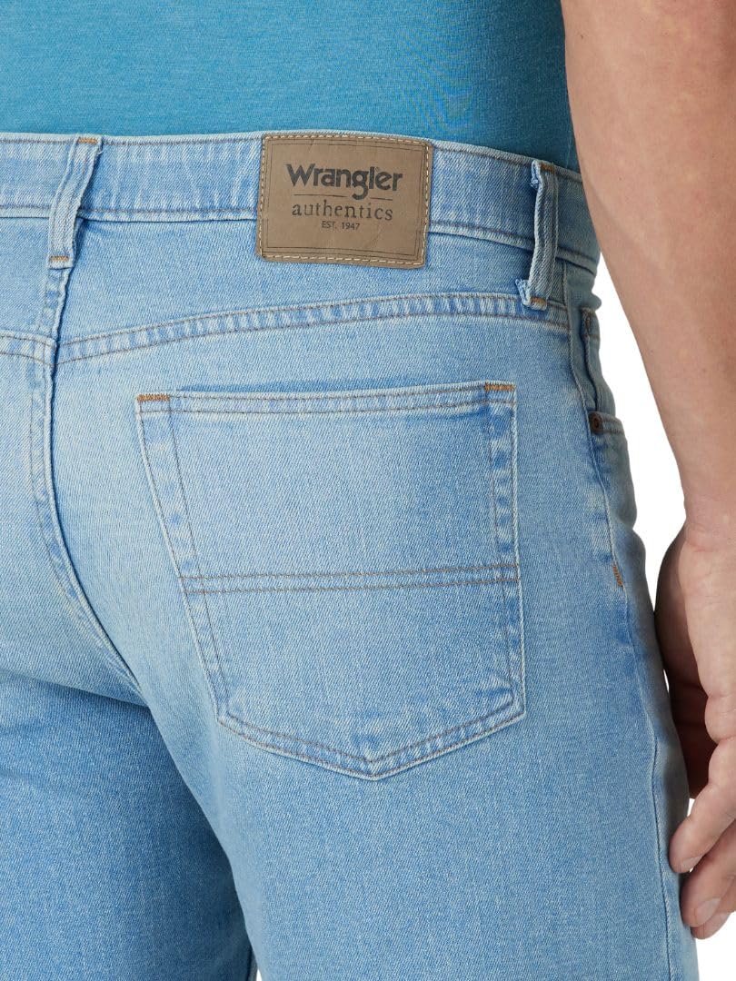 Snapklik.com : Wrangler Authentics Mens Comfort Flex Waist Relaxed Fit Jean