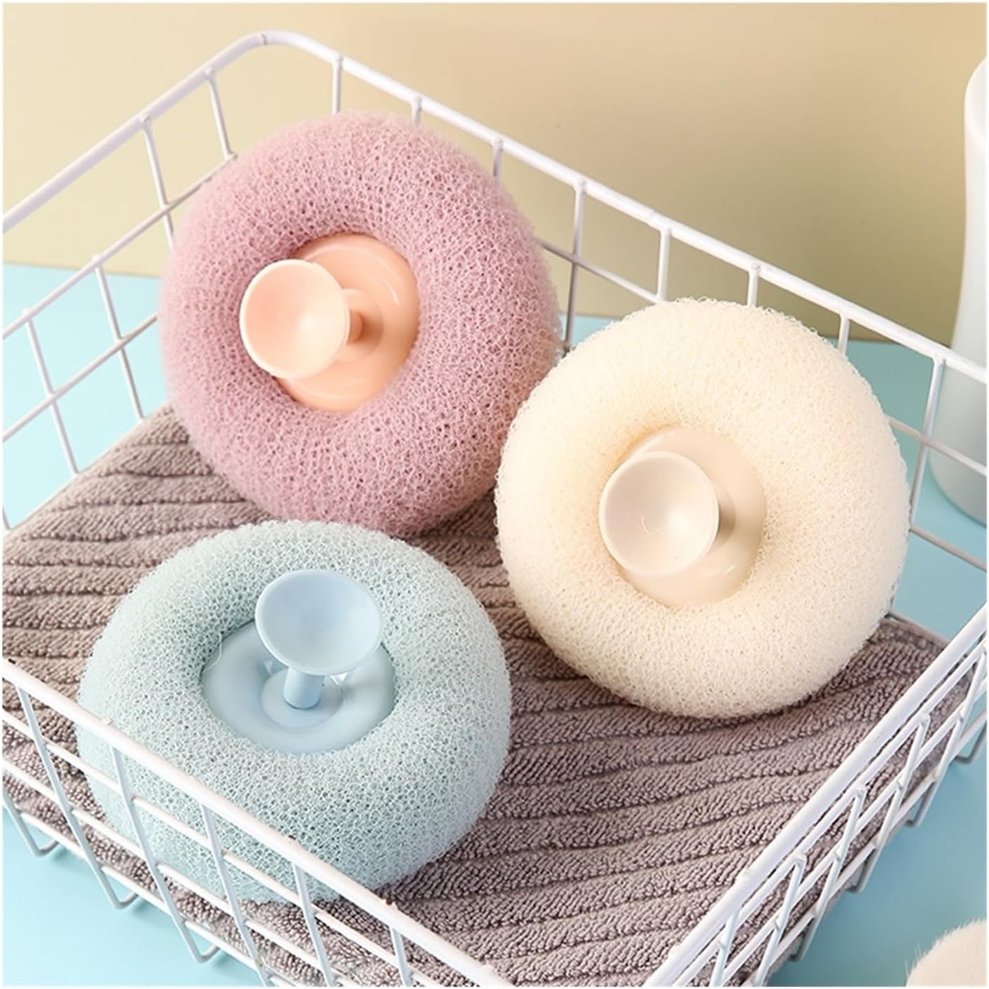 konjac Sponge 1pc Massage Bath Sponge Ball Body Gently Deep Cleaning Scrubber with Suction Cup loofah(Beige 1pc)