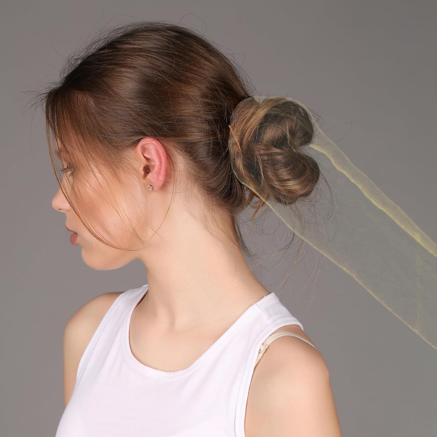 Ballet Bun Hair Net Set, 20 Elastic Invisible Hairnets with 50 U Shaped Bobby Pins, Bun Hair Nets for Girls and Women (Gold)