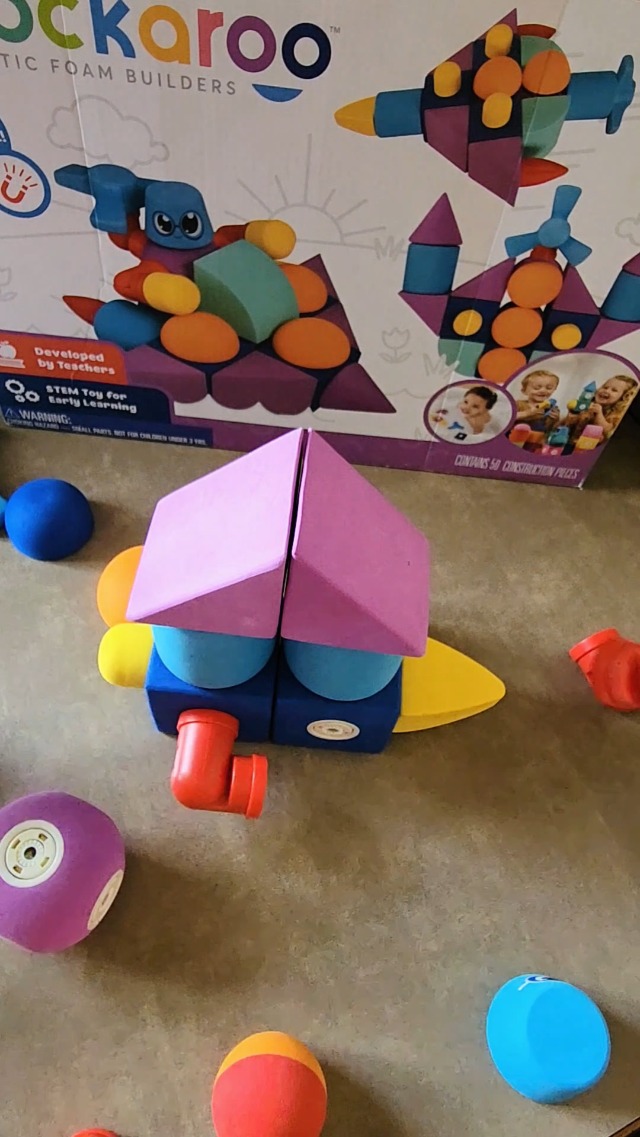 Watch Honest review of Blockaroo magnetic foam builders on Amazon Live