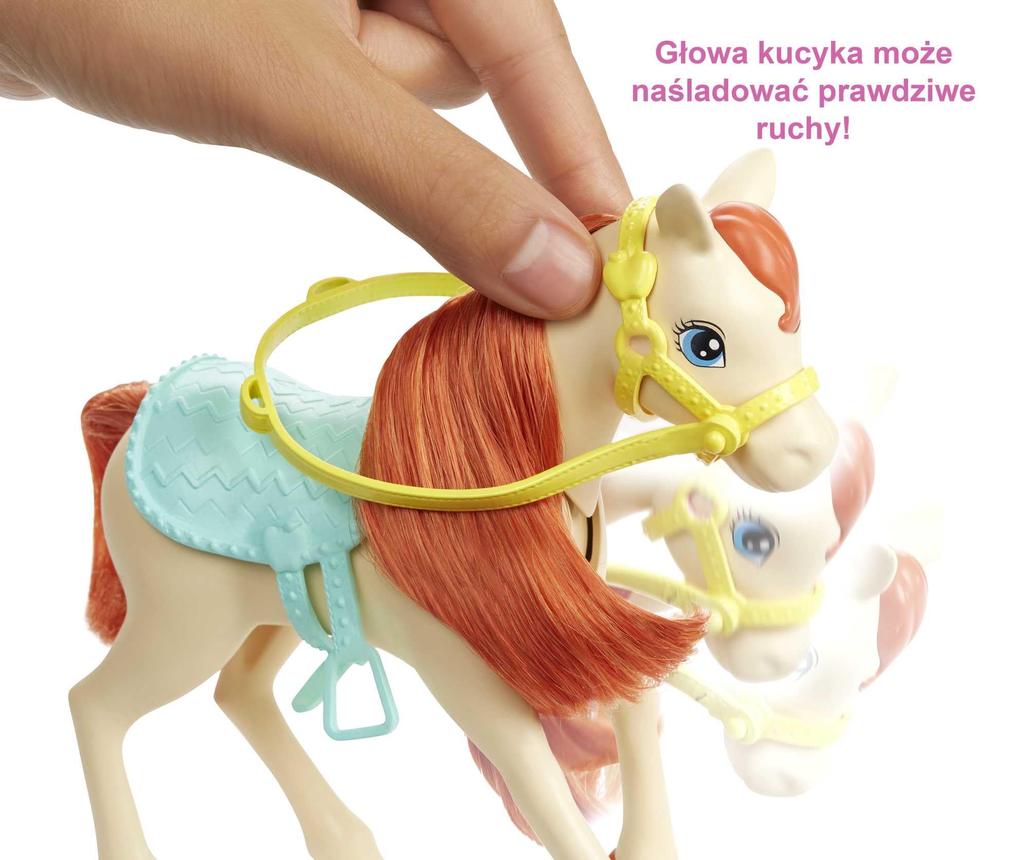 BARBIE Stadnina koni Zestaw + Lalki Barbie i Chelsea (blondynki), 2 konie o ruchomych głowach + ponad 15 akcesoriów, dla dzieci od 3 roku życia, FXH15
