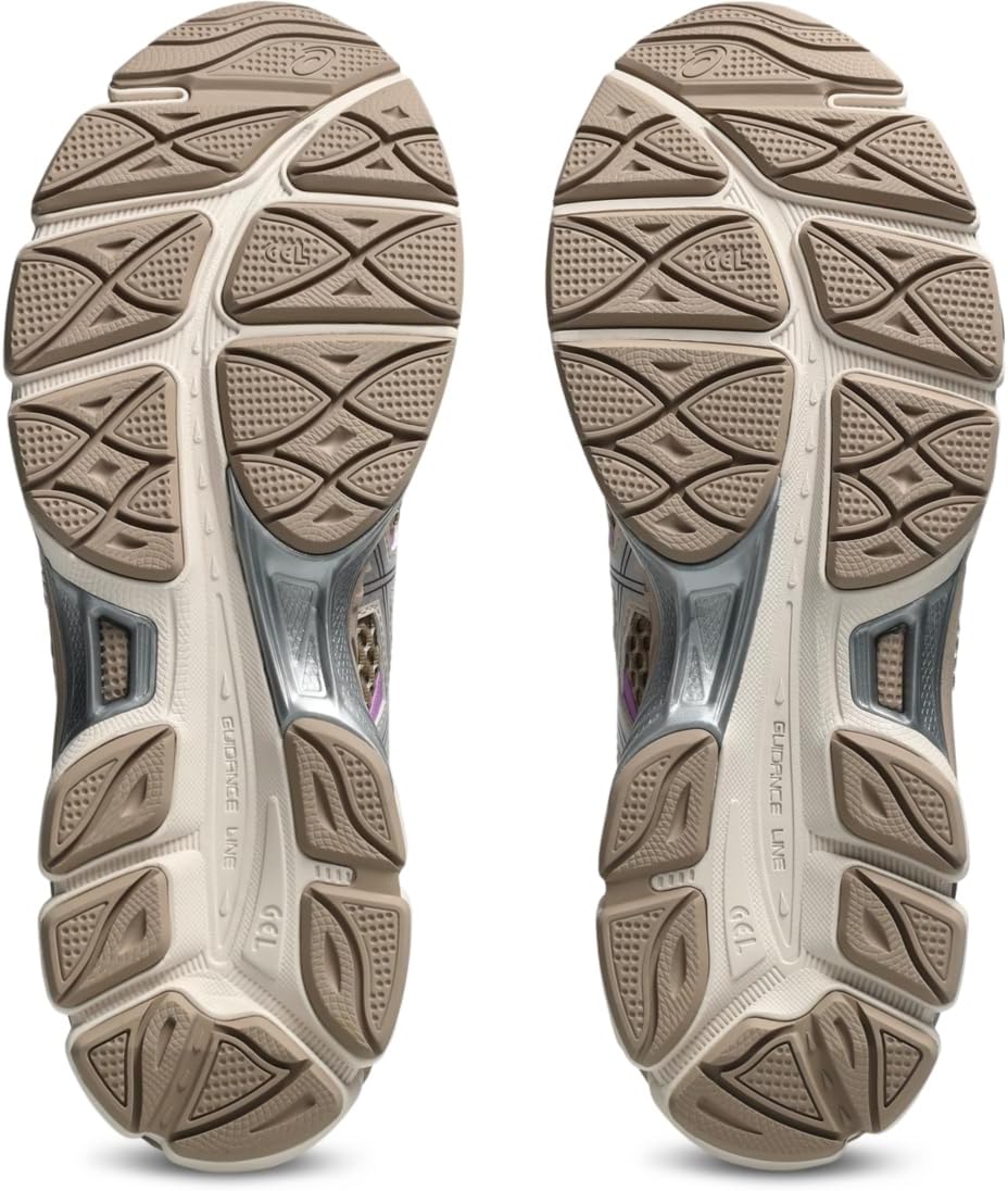 ASICS Unisex Gel-Cumulus 16 Sportstyle Shoes